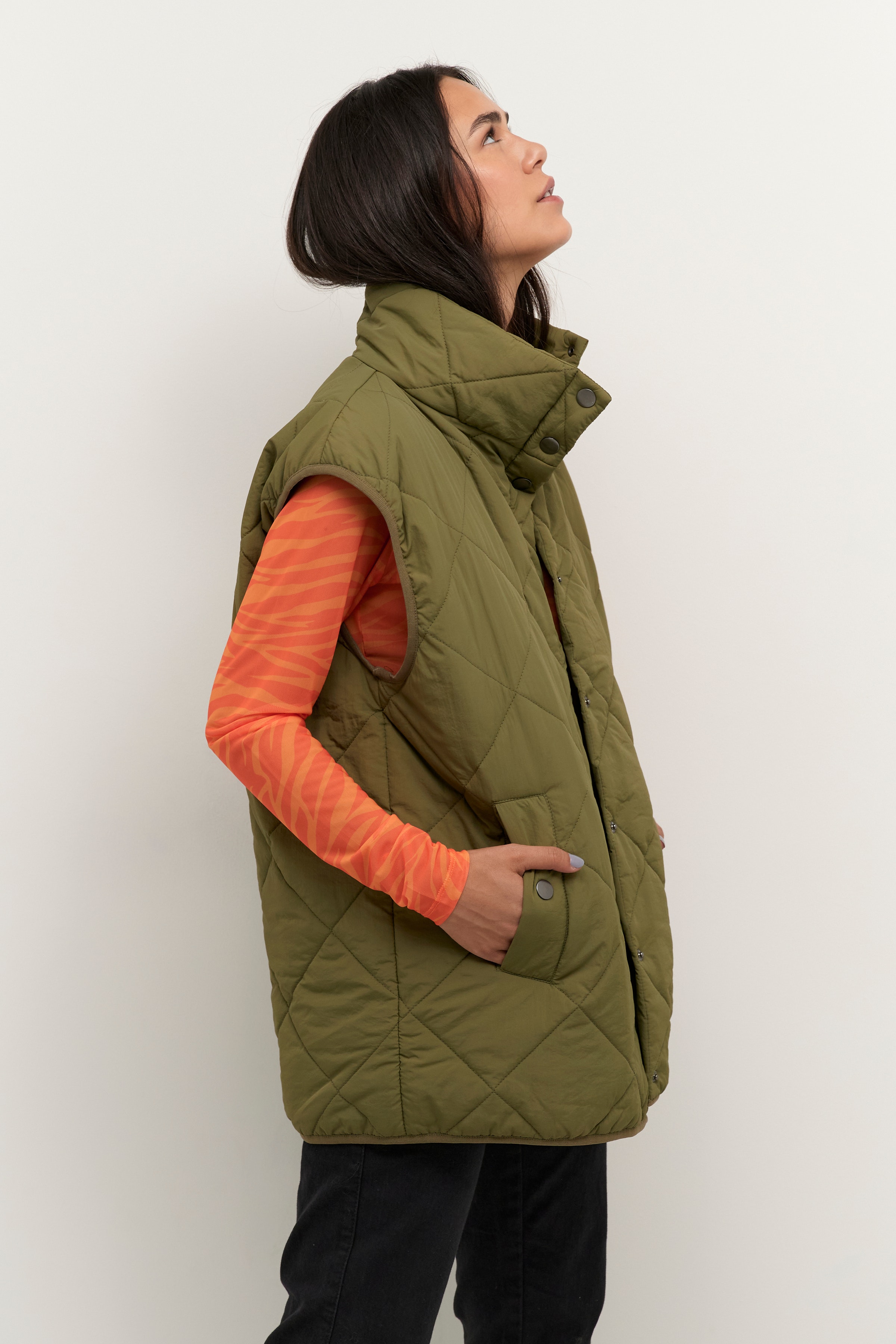 KAvia Vest LOOKBOOK FRONT 10552137-190511