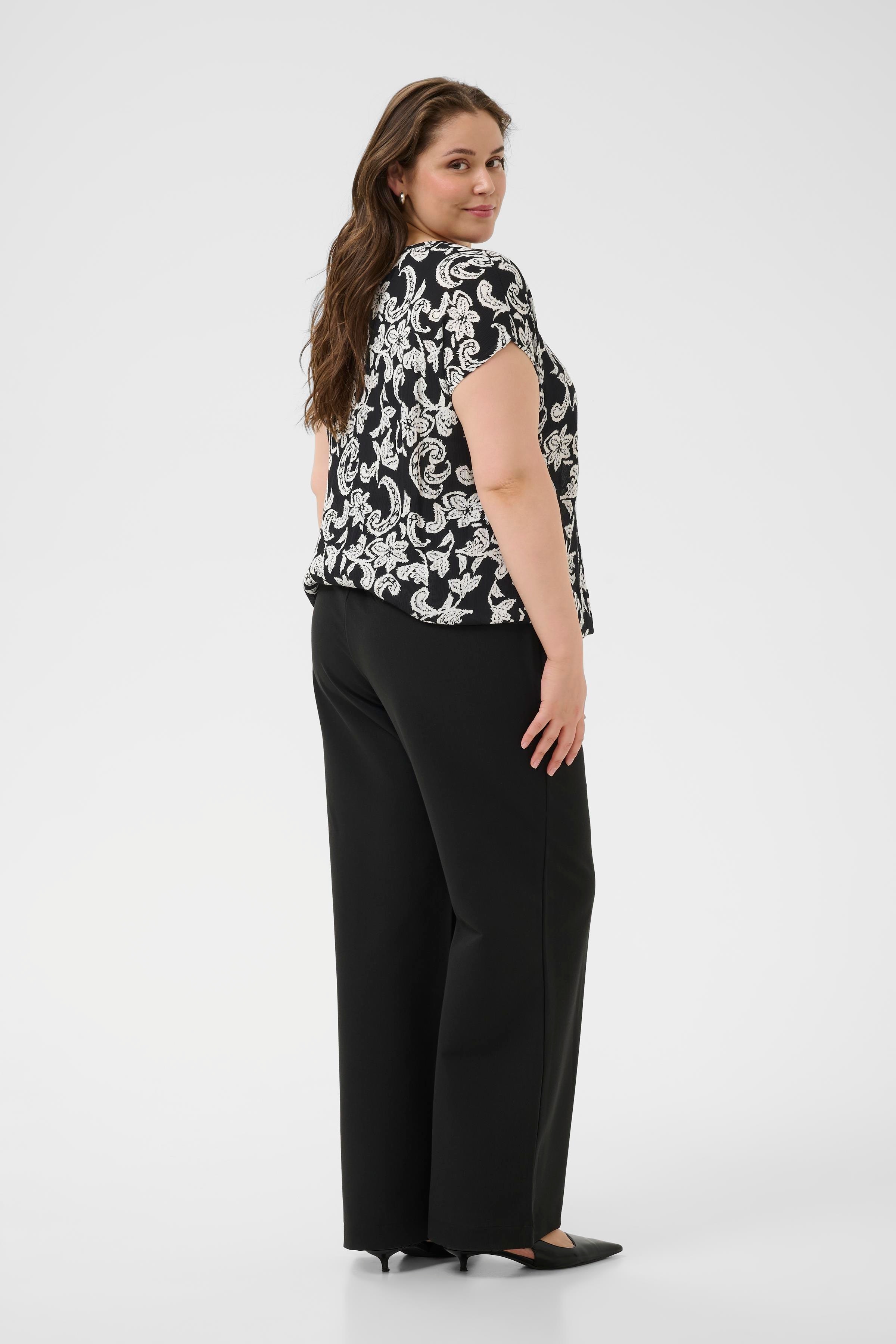 KCami Blouse LOOKBOOK BACK 10582027-108945