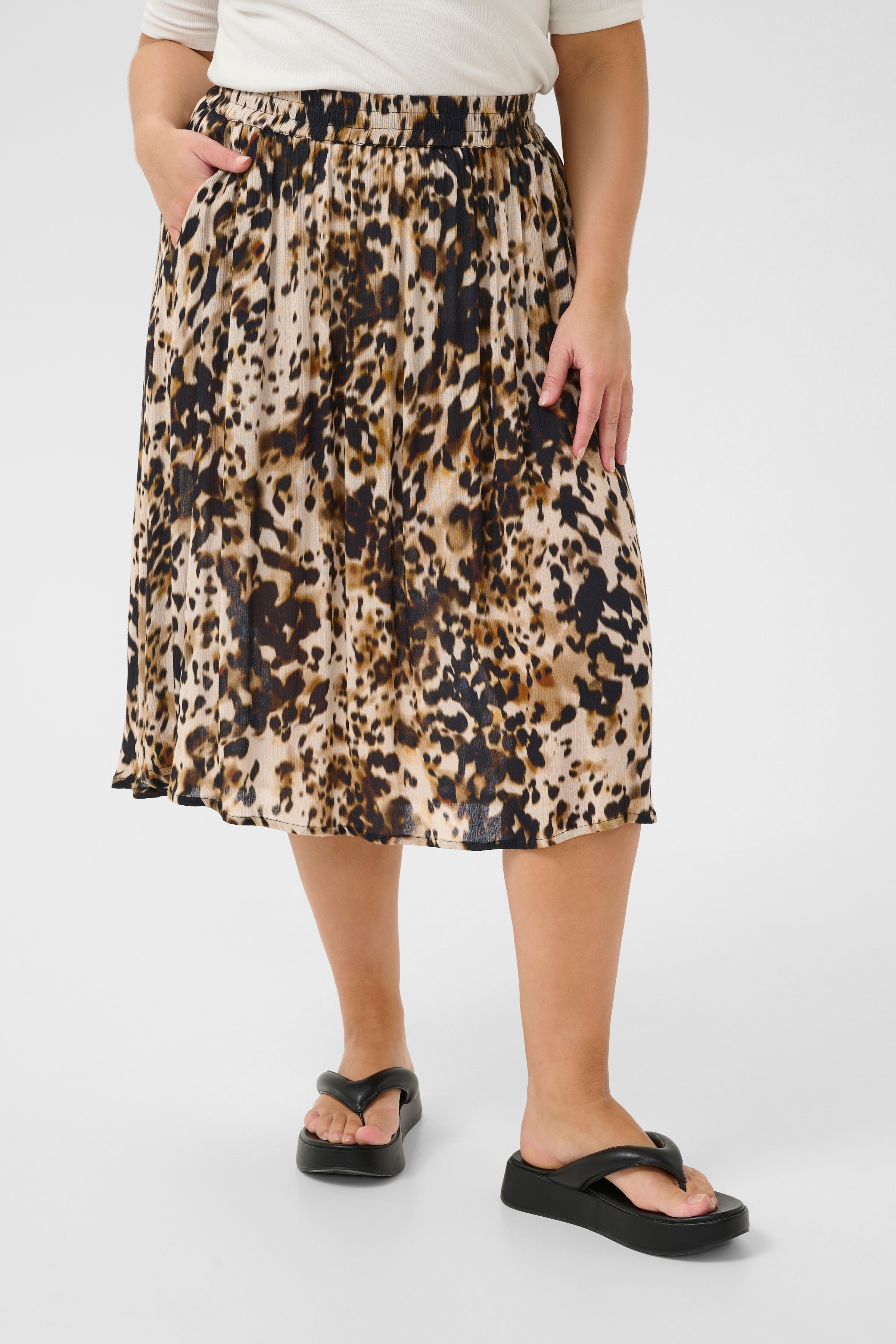 KCisma Leopardenrock LOOKBOOK FRONT 10581564-107550