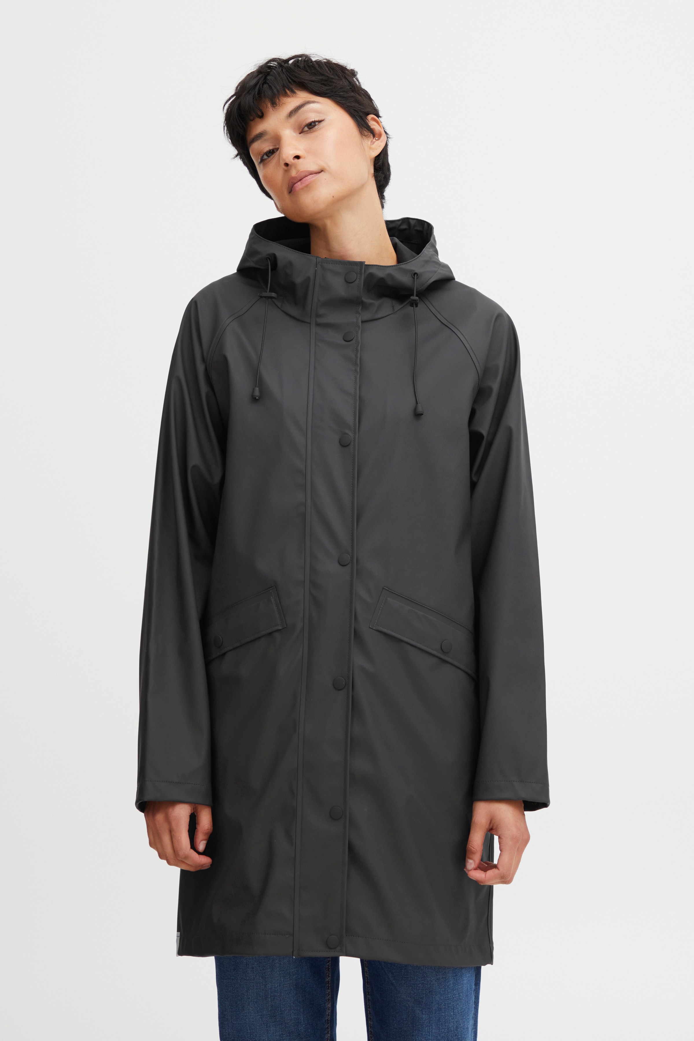 IHTAZI RAINCOAT LOOKBOOK FRONT 20102965-10001