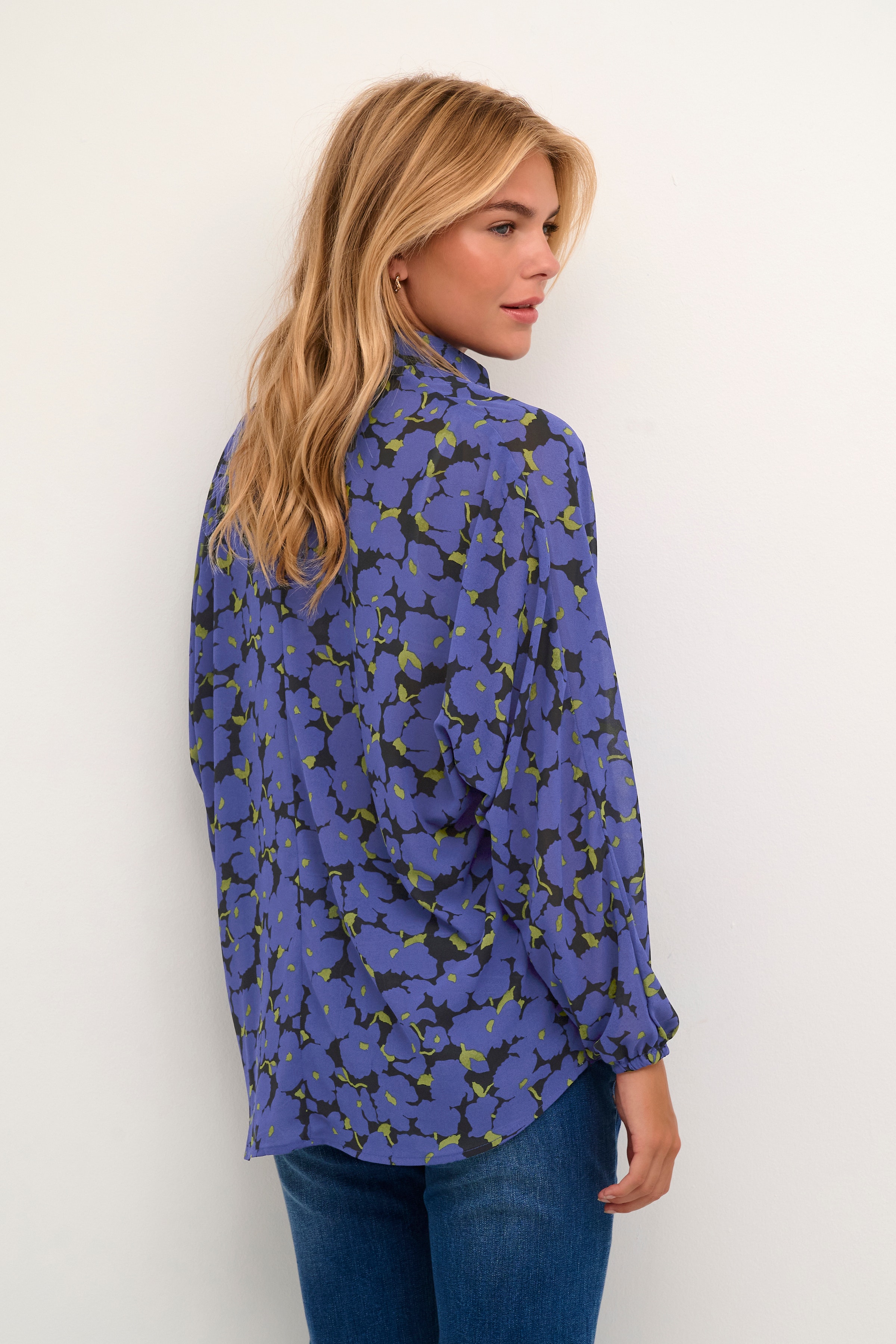 KAchris Hemd LOOKBOOK BACK 10552278-105366