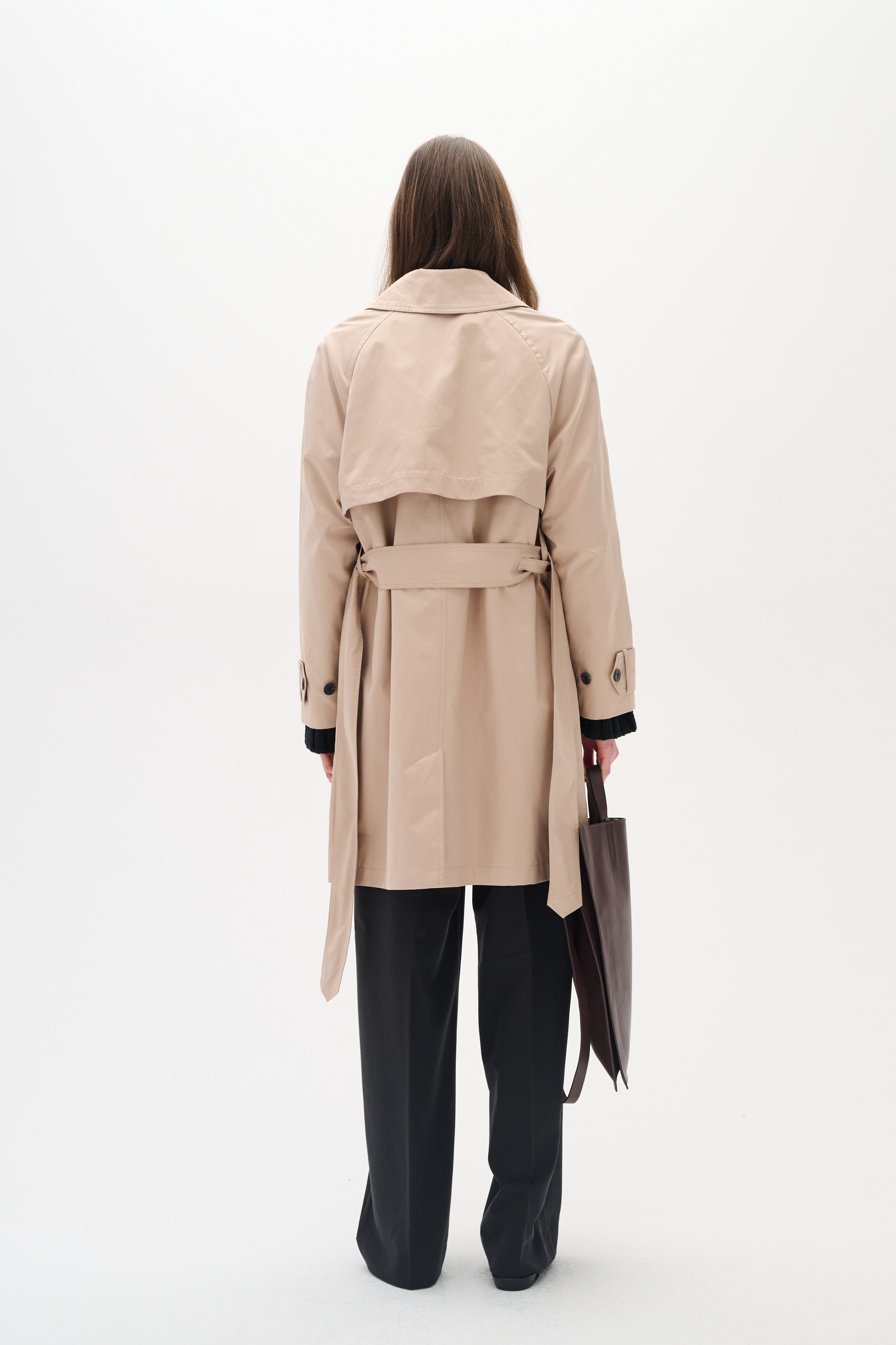 MazieIW Trenchcoat LOOKBOOK BACK 30109944-151308