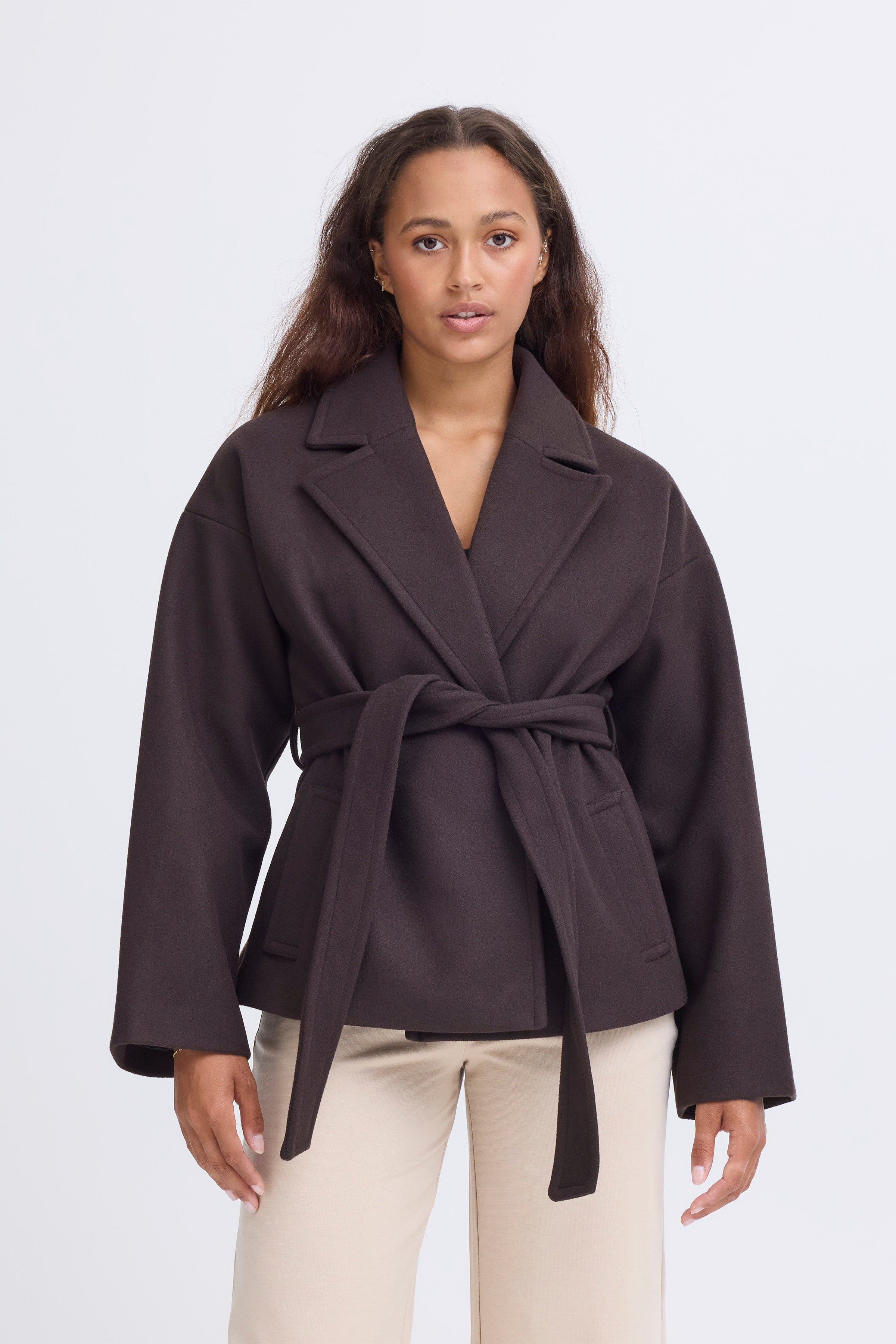 IHJANNET Ytterplagg LOOKBOOK FRONT 20123146-191109