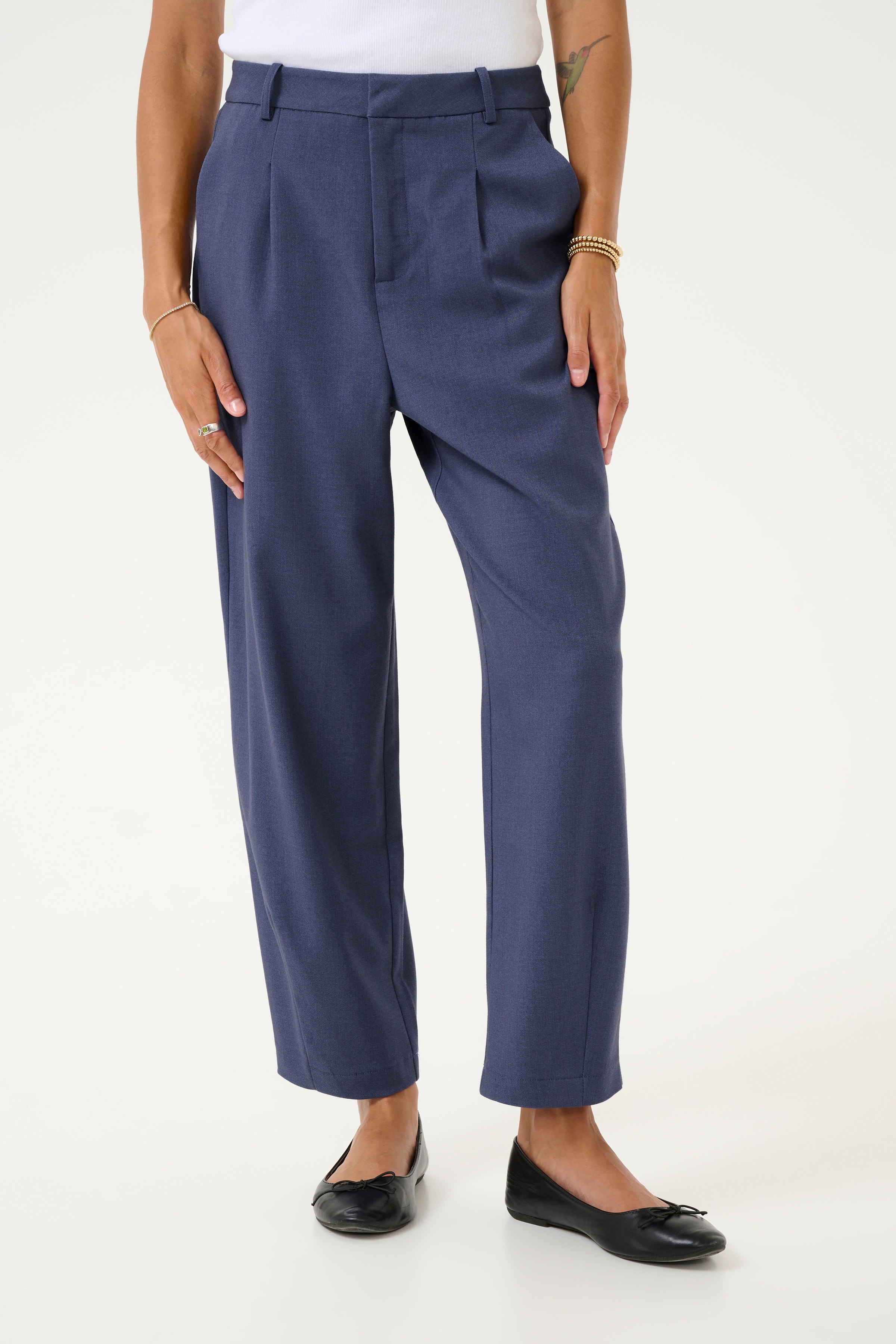 KAmerle Trousers LOOKBOOK FRONT 10504769-1939281