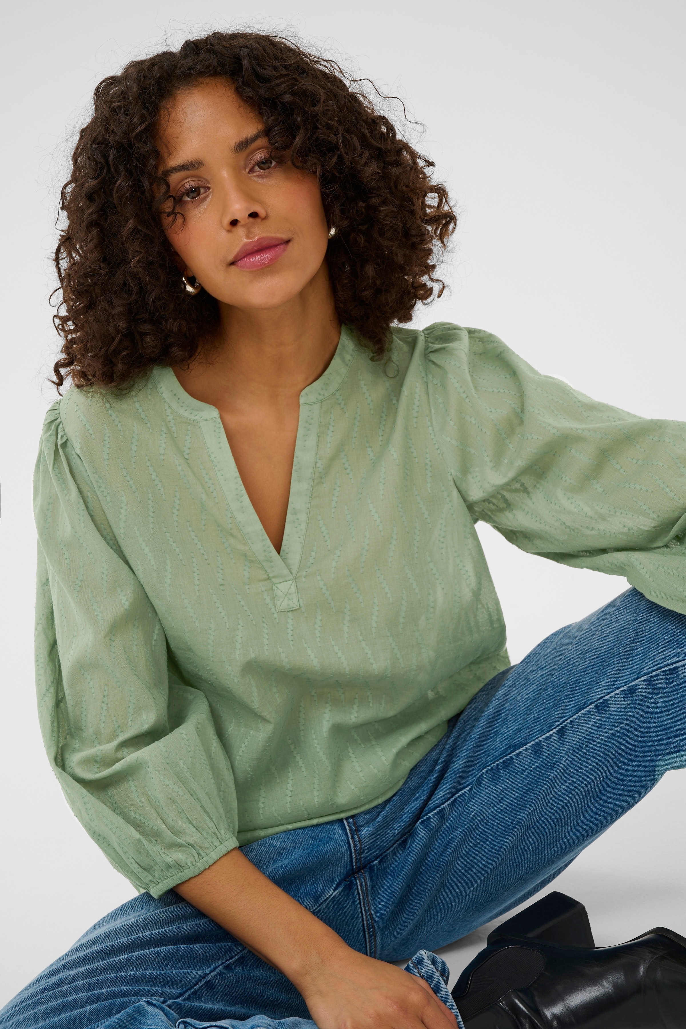 KAgabriela Bluse LOOKBOOK DETAIL 10511578-176212