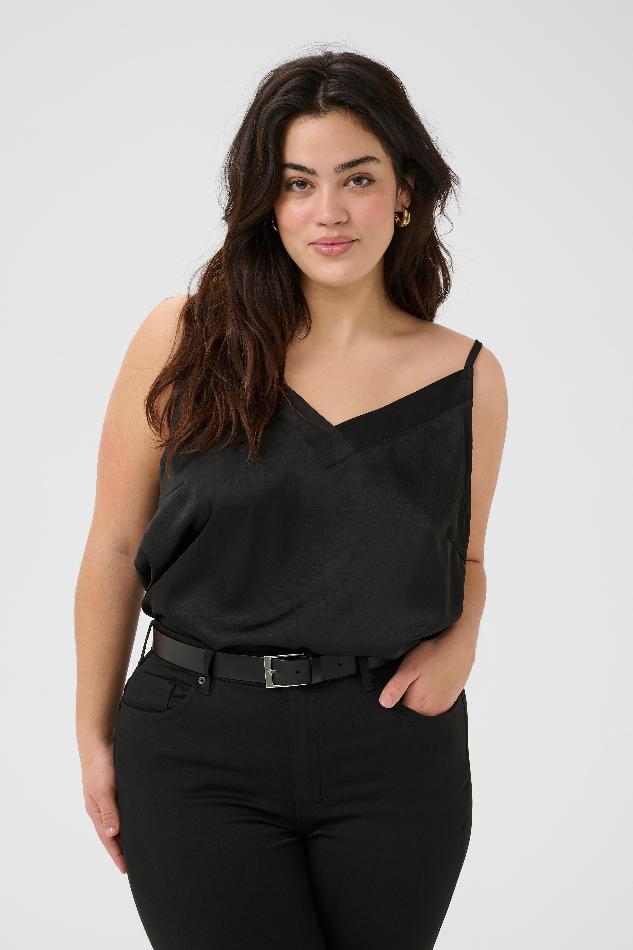 KCmolli Top LOOKBOOK FRONT 10583727-106480