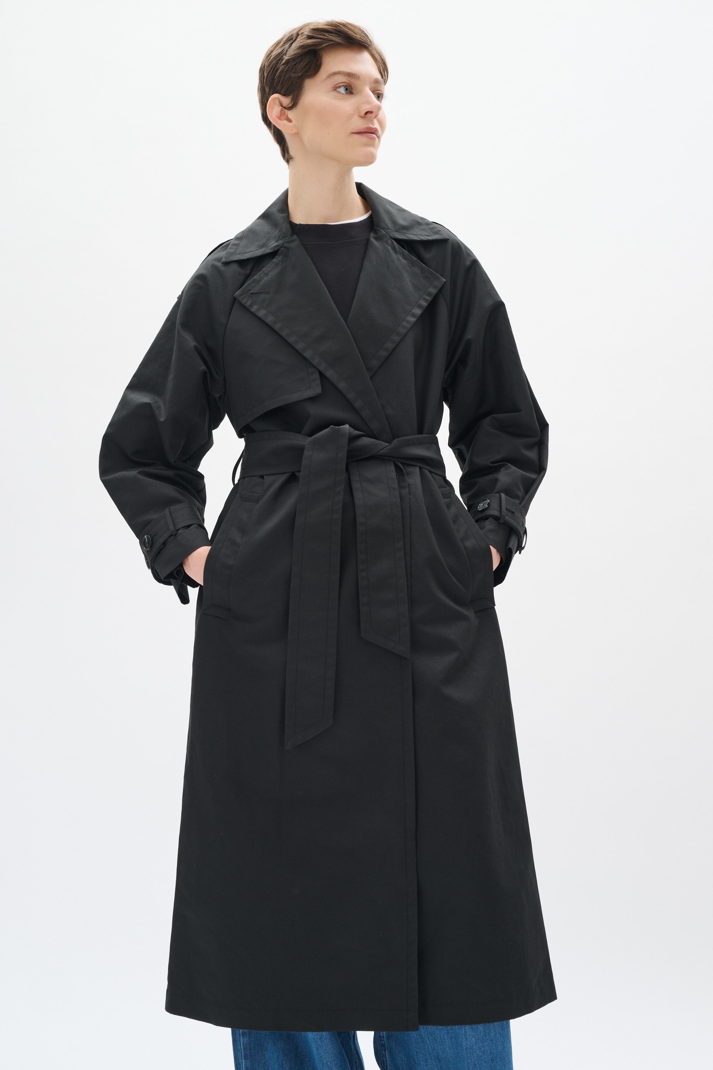 ToiniIW TrenchCoat LOOKBOOK FRONT 30109027-194008