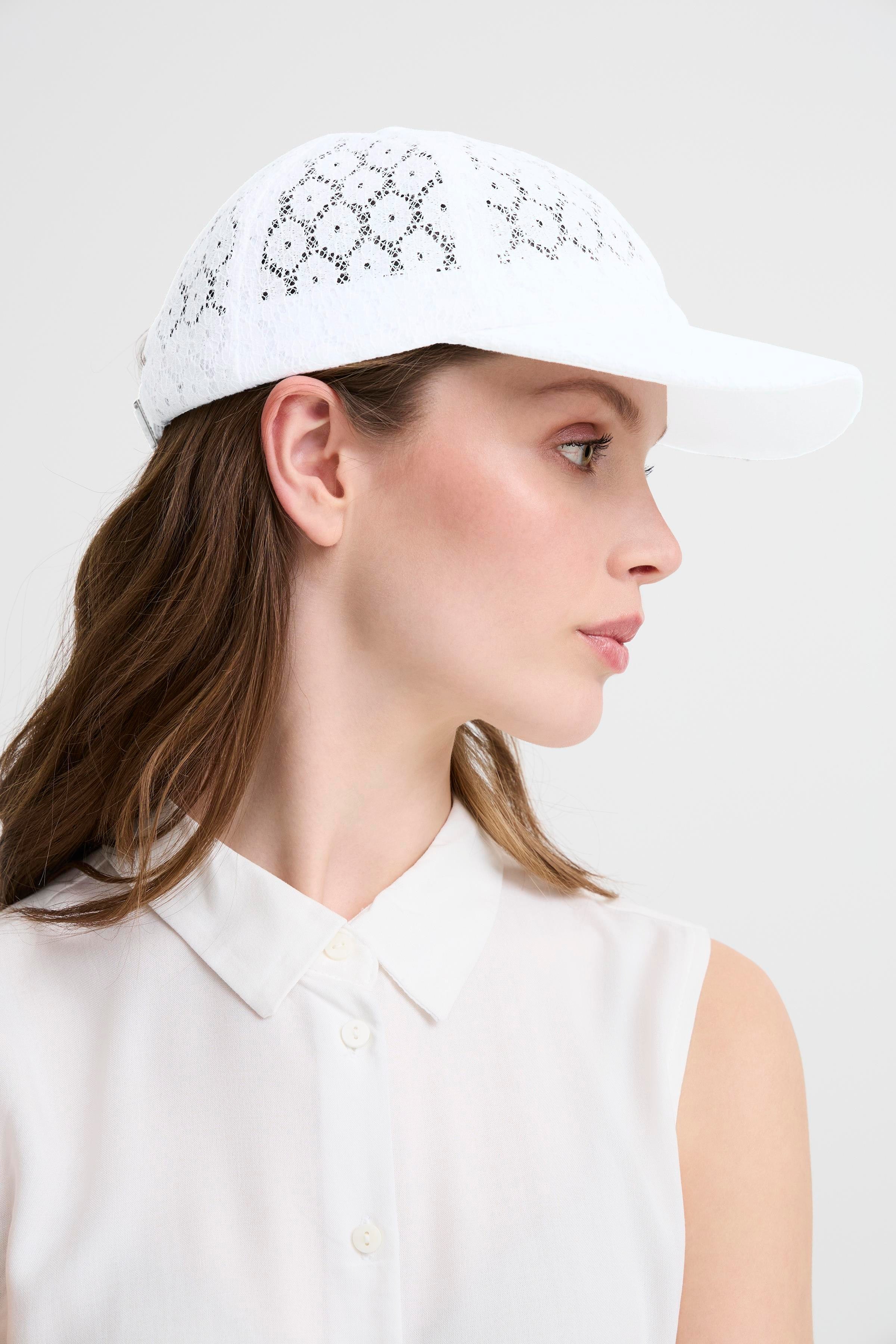 IACHRISTY Cap LOOKBOOK FRONT 20123134-114201