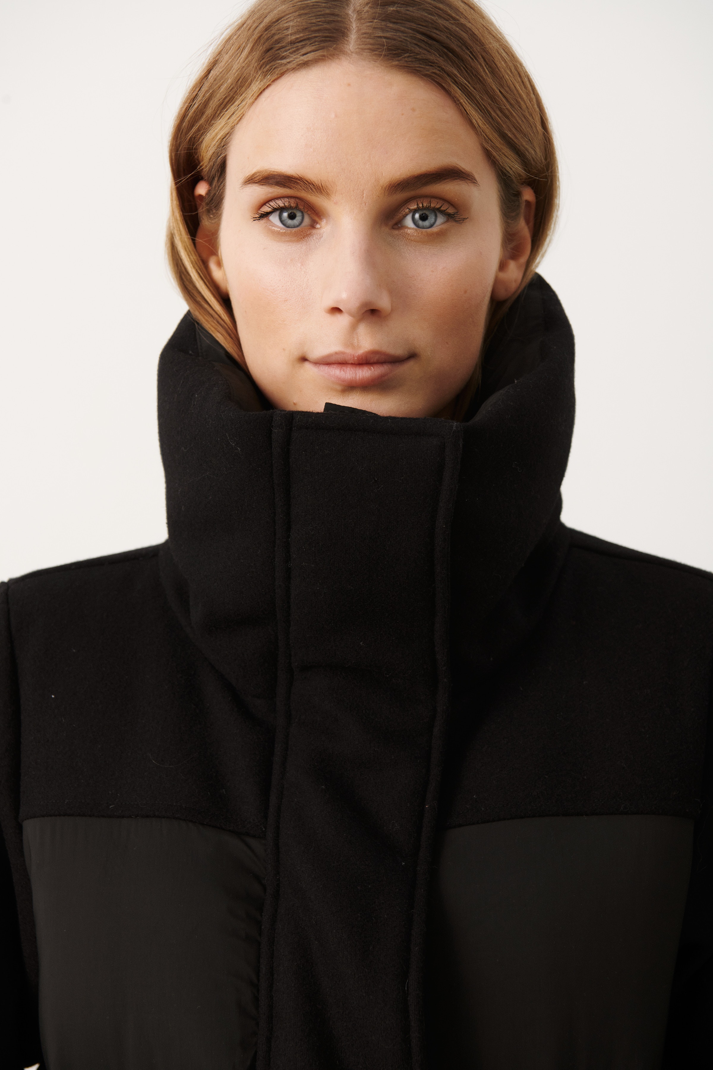 StormyPW Outerwear LOOKBOOK DETAIL 30306100-194008
