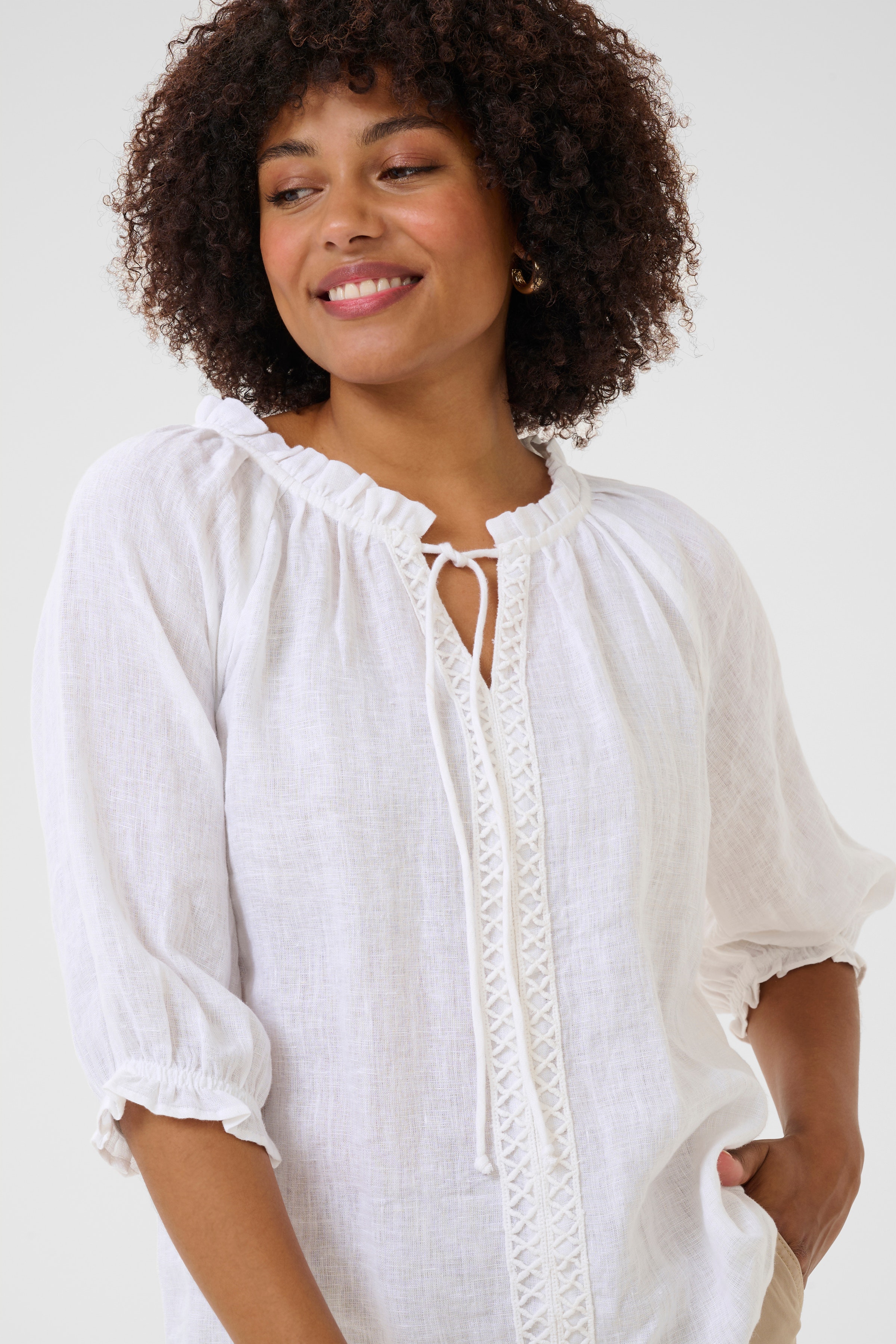 CRBellis Linen blouse LOOKBOOK DETAIL 10613469-110602