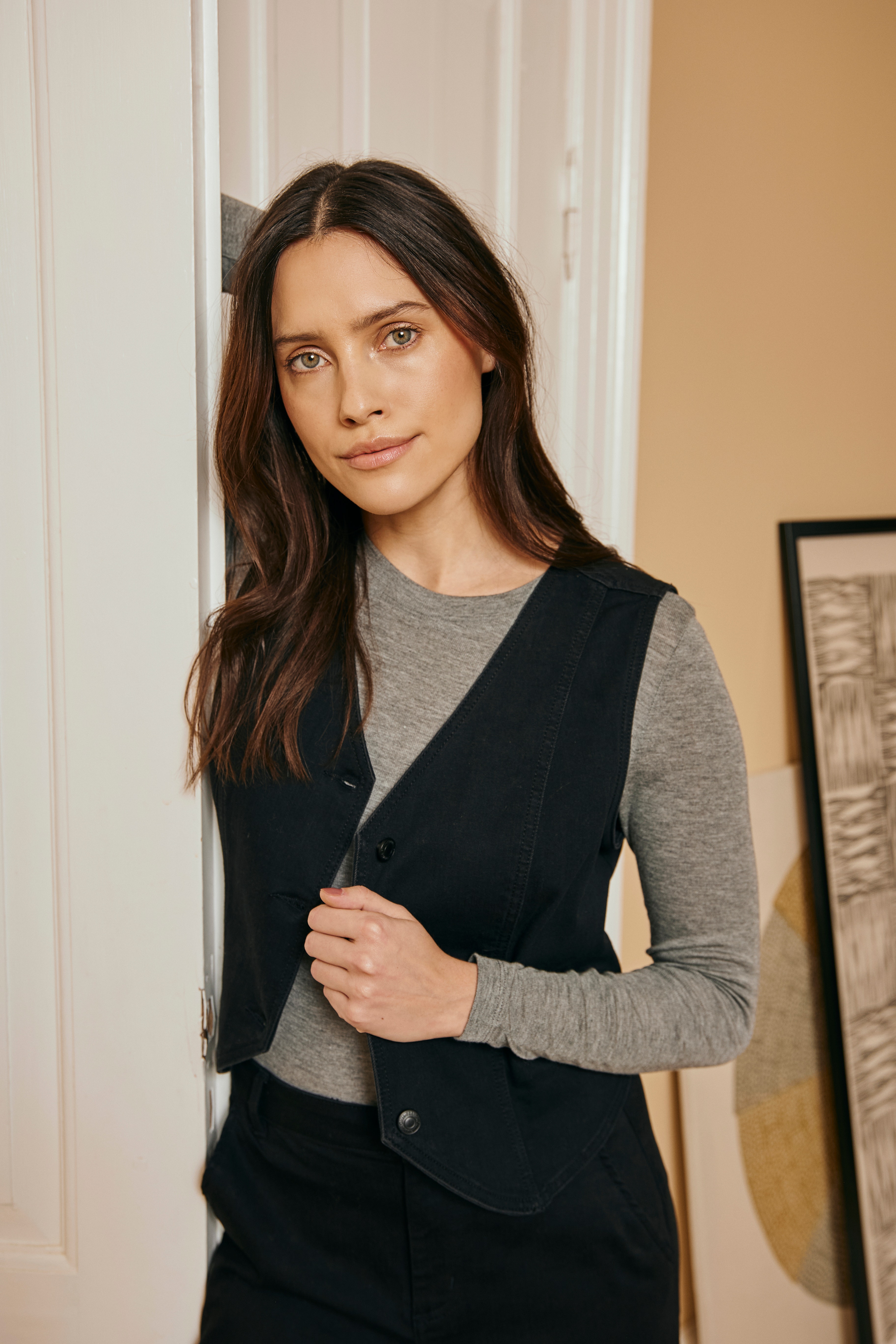 FRPHOENIX Vest LOCATION NONE 20614731-200066