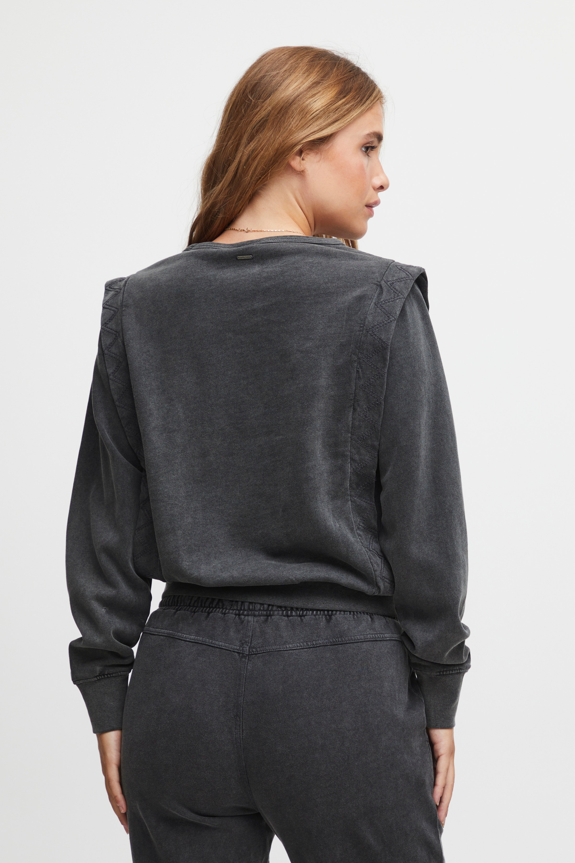 PZMAGGIE Sweatshirt LOOKBOOK BACK 50207724-190000