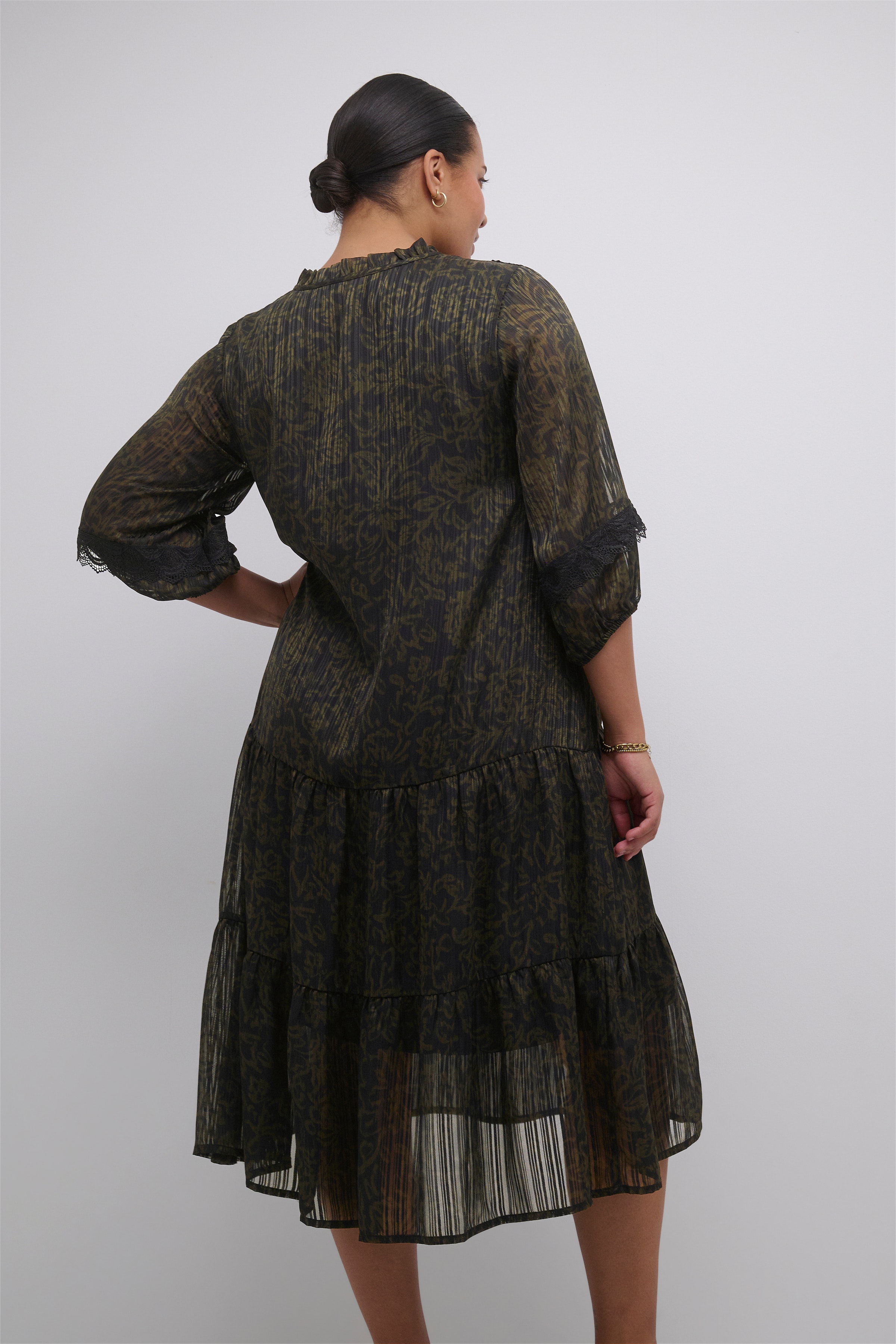 KCliva Kjole LOOKBOOK FRONT 10581906-104996