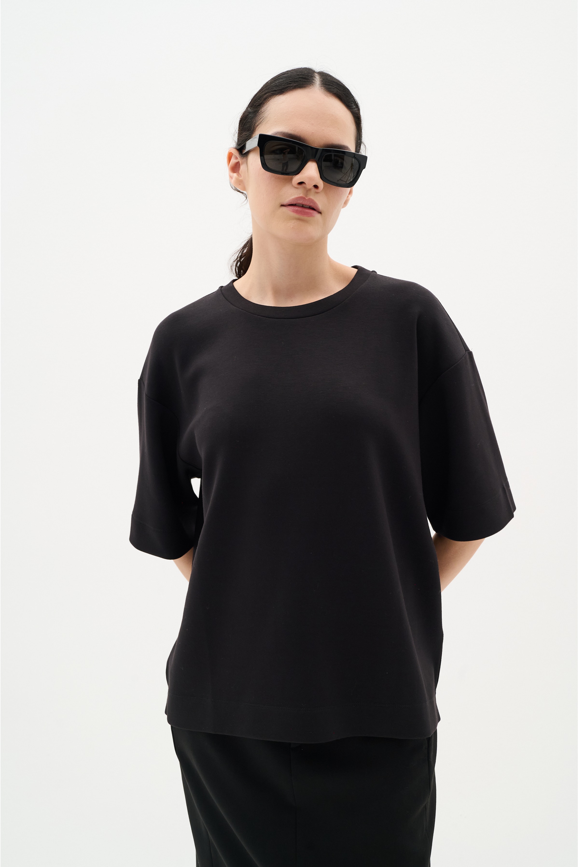 PannieIW Oversize T-shirt LOOKBOOK FRONT 30109225-194008