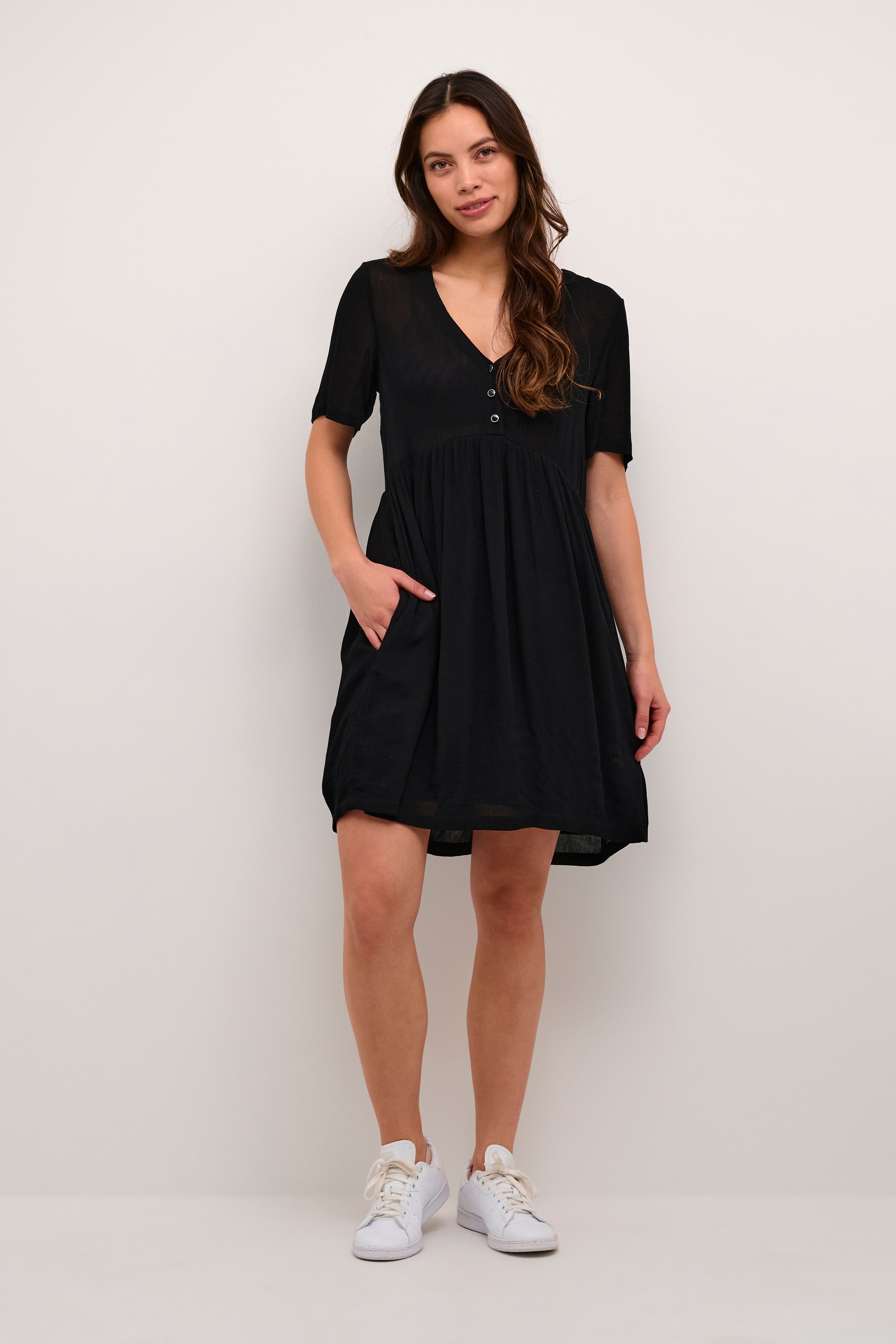 KAtara Robe LOOKBOOK FRONT 10507499-100121