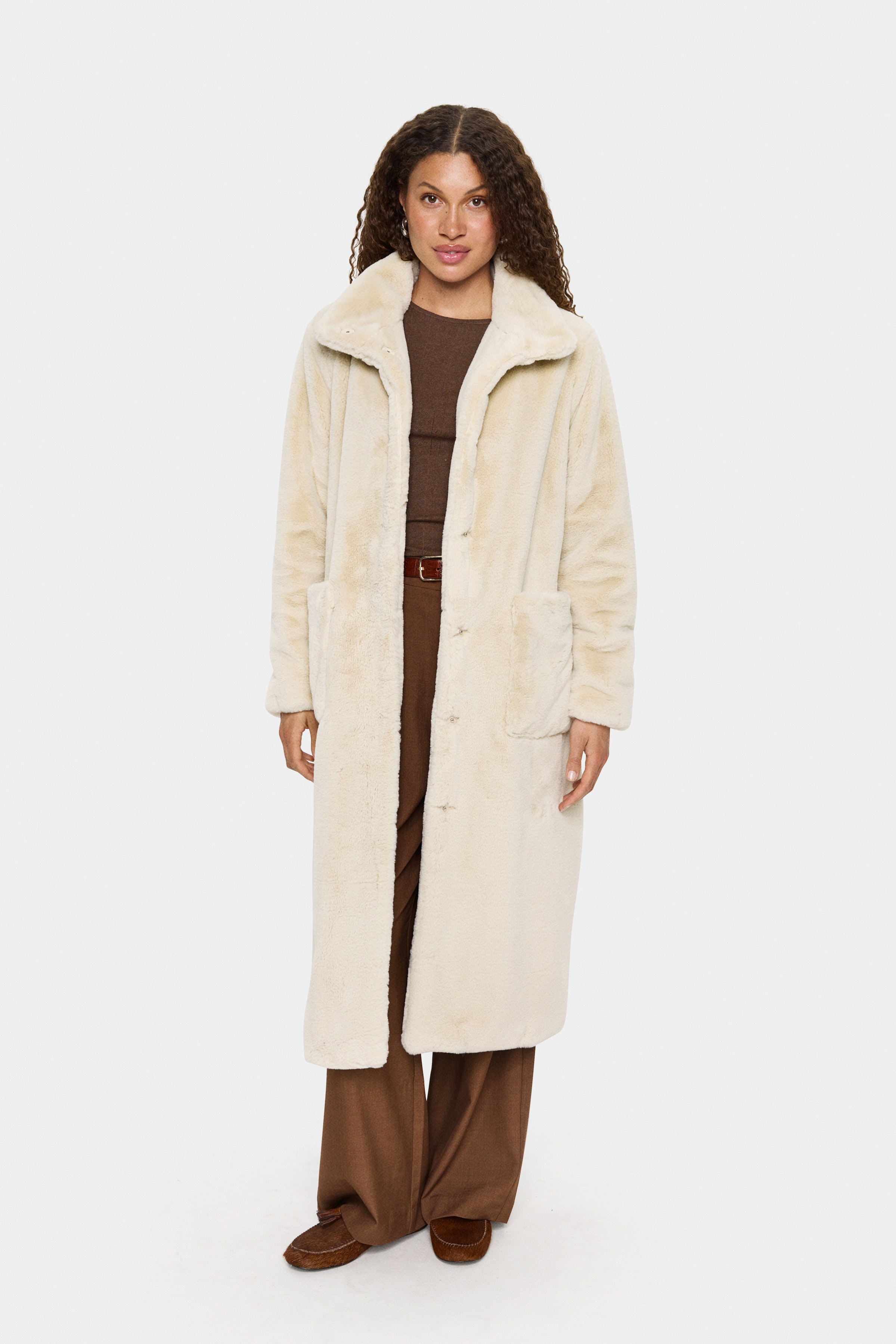 LoesSZ Oberbekleidung LOOKBOOK FRONT 30514123-161105