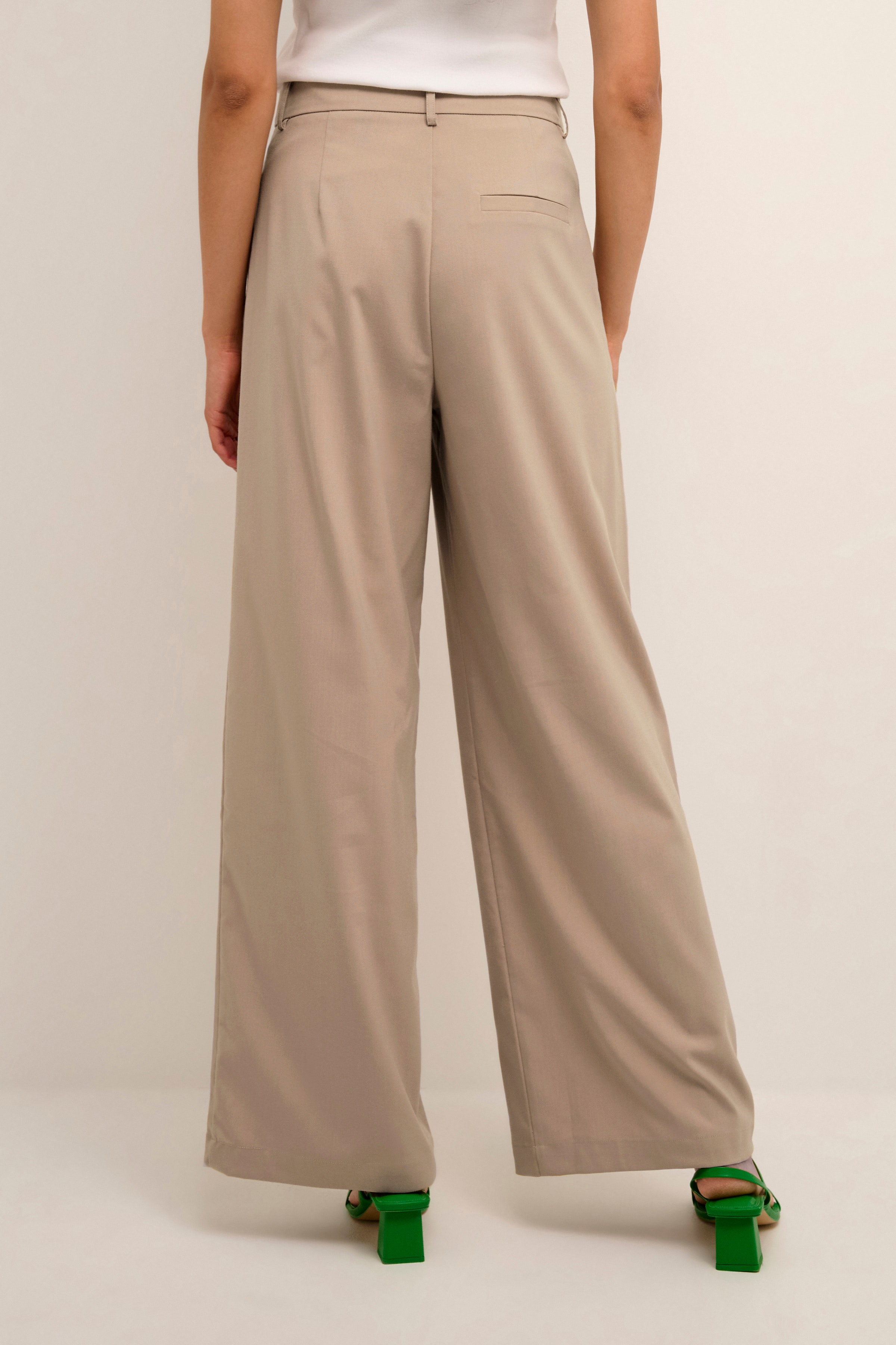 HertaKB Trousers LOOKBOOK BACK 10104253-160920