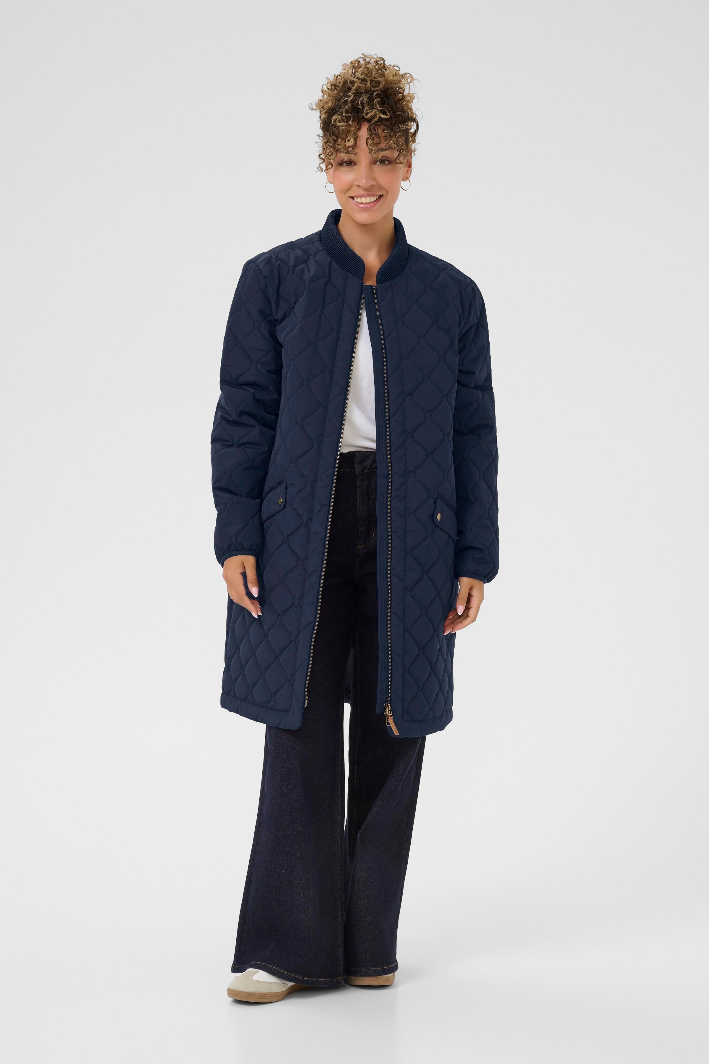 ArwenCR Jacke LOOKBOOK FRONT 10606580-193923