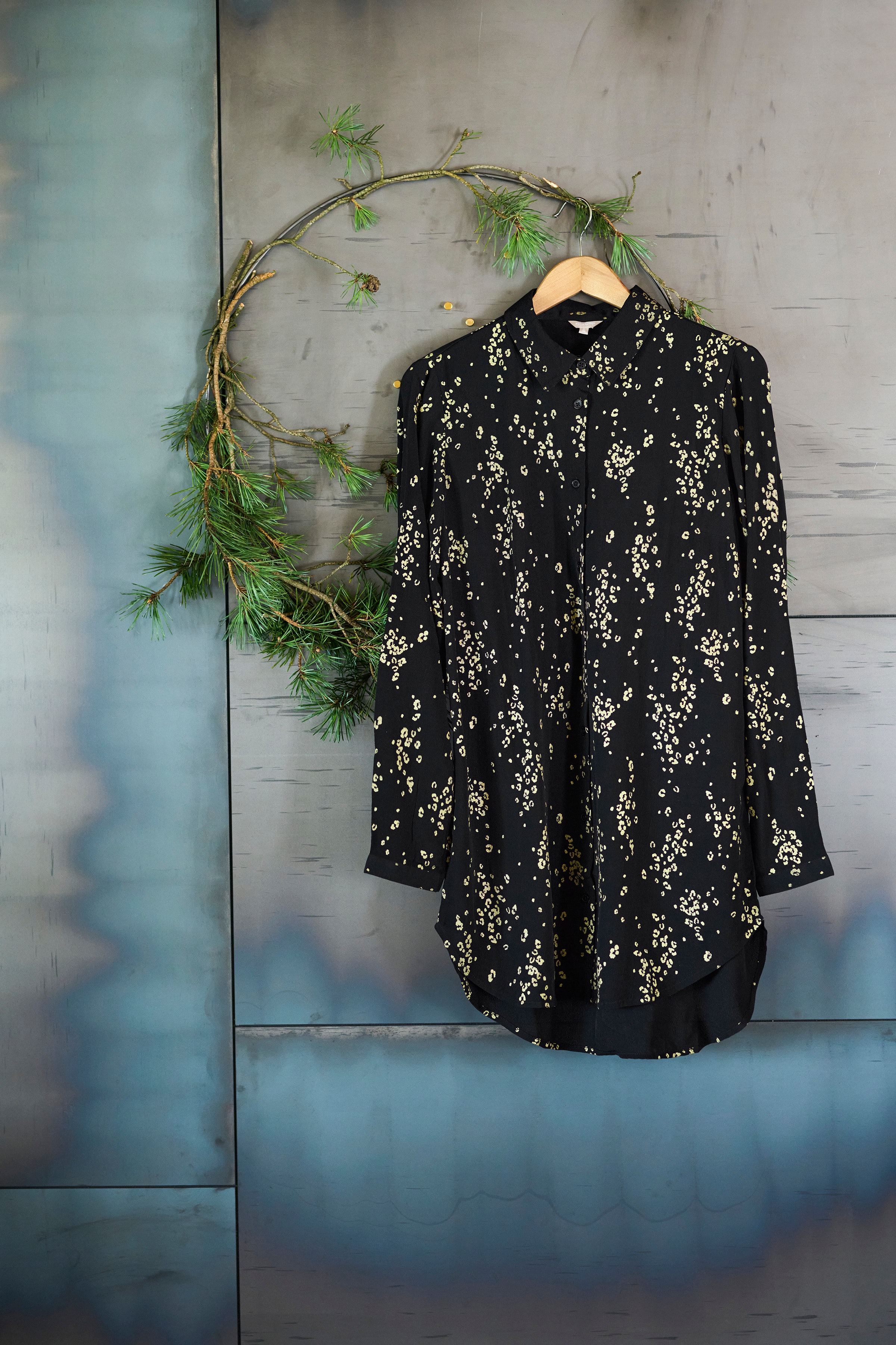 BPally Shirt PACK DETAIL 10590580-105307B