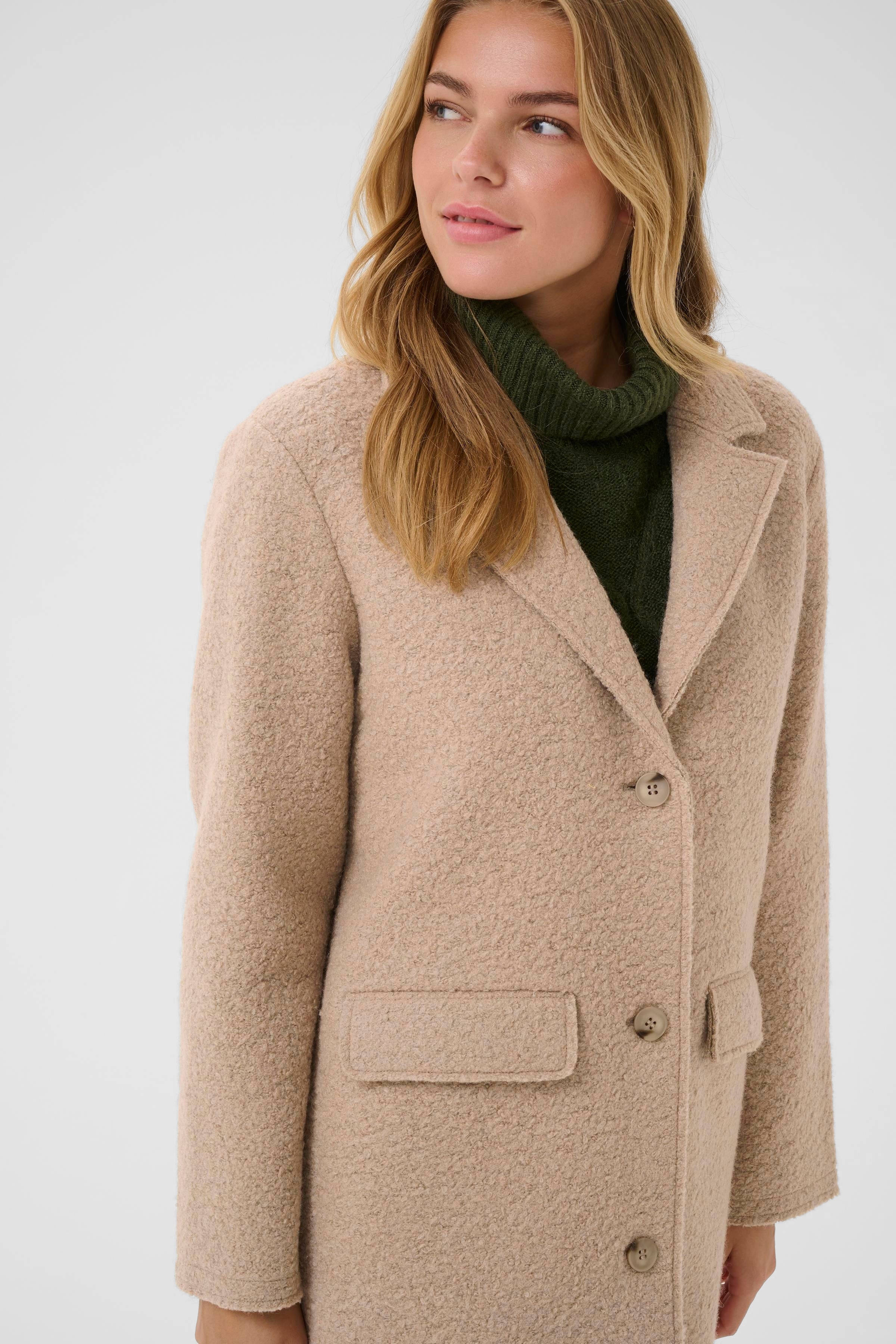CRCazey Mantel LOOKBOOK DETAIL 10614022-161407
