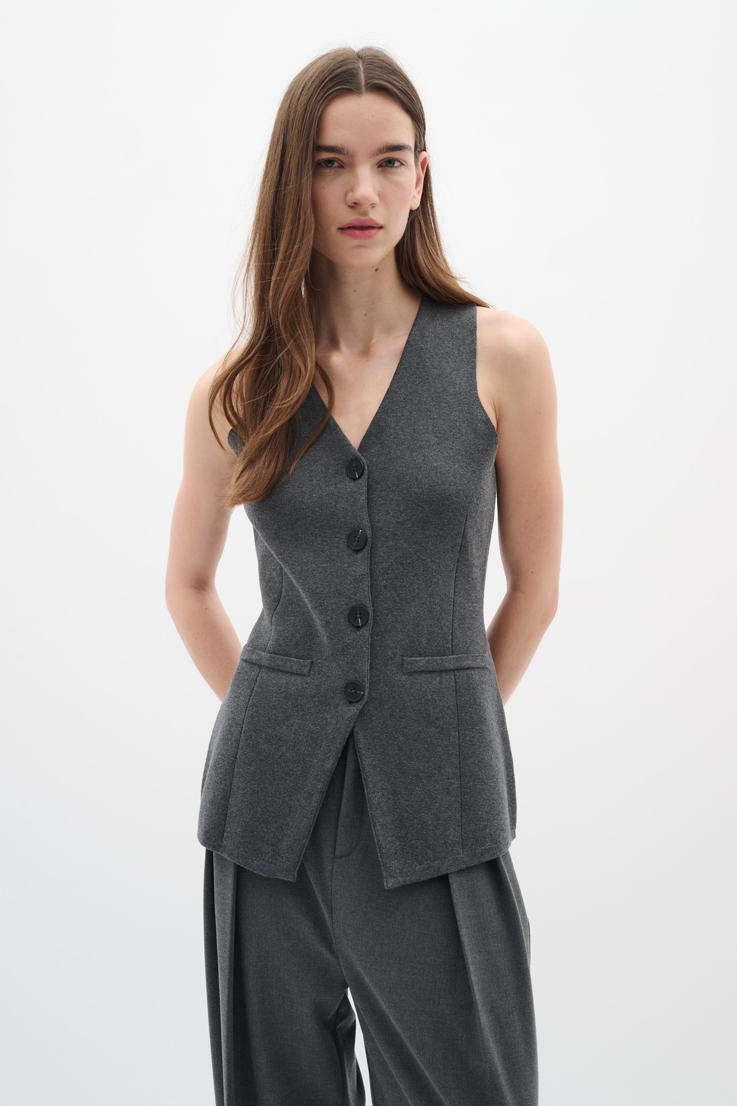 DalyaIW Väst LOOKBOOK FRONT 30110694-301744