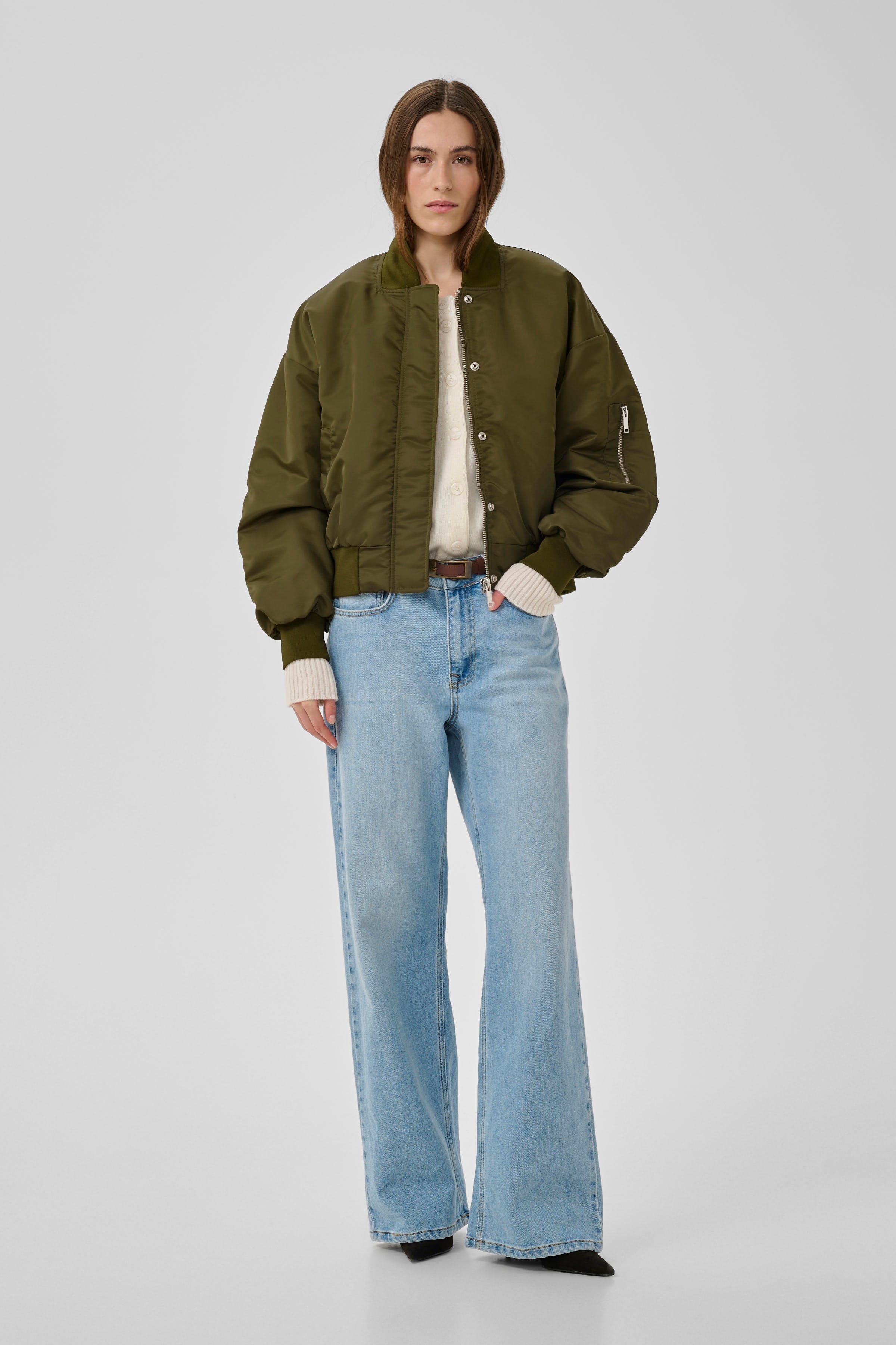 HelgaMW Short Bomber jacket LOOKBOOK FRONT 10705042-180820