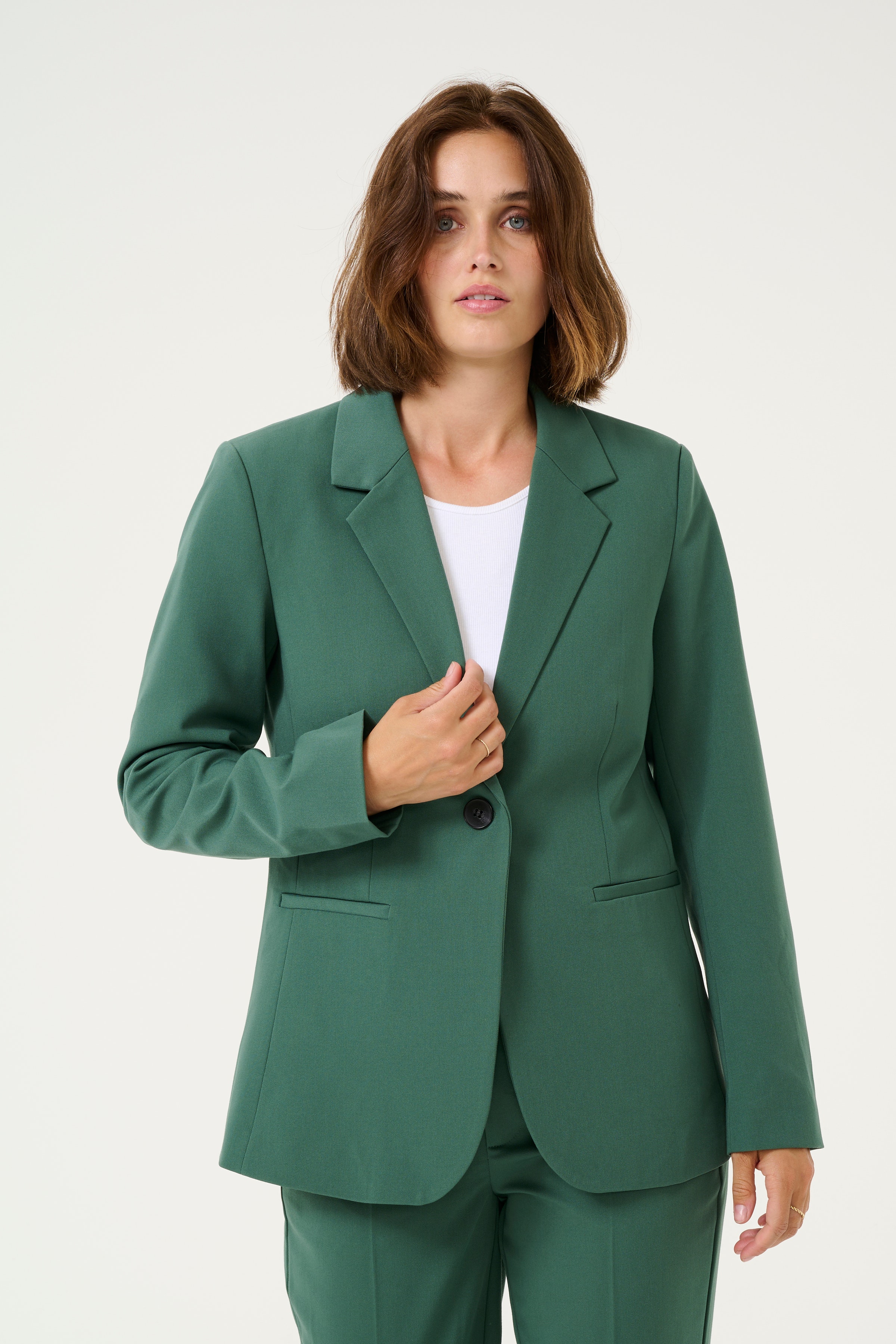 KAsakura Blazer LOOKBOOK FRONT 10506684-185913