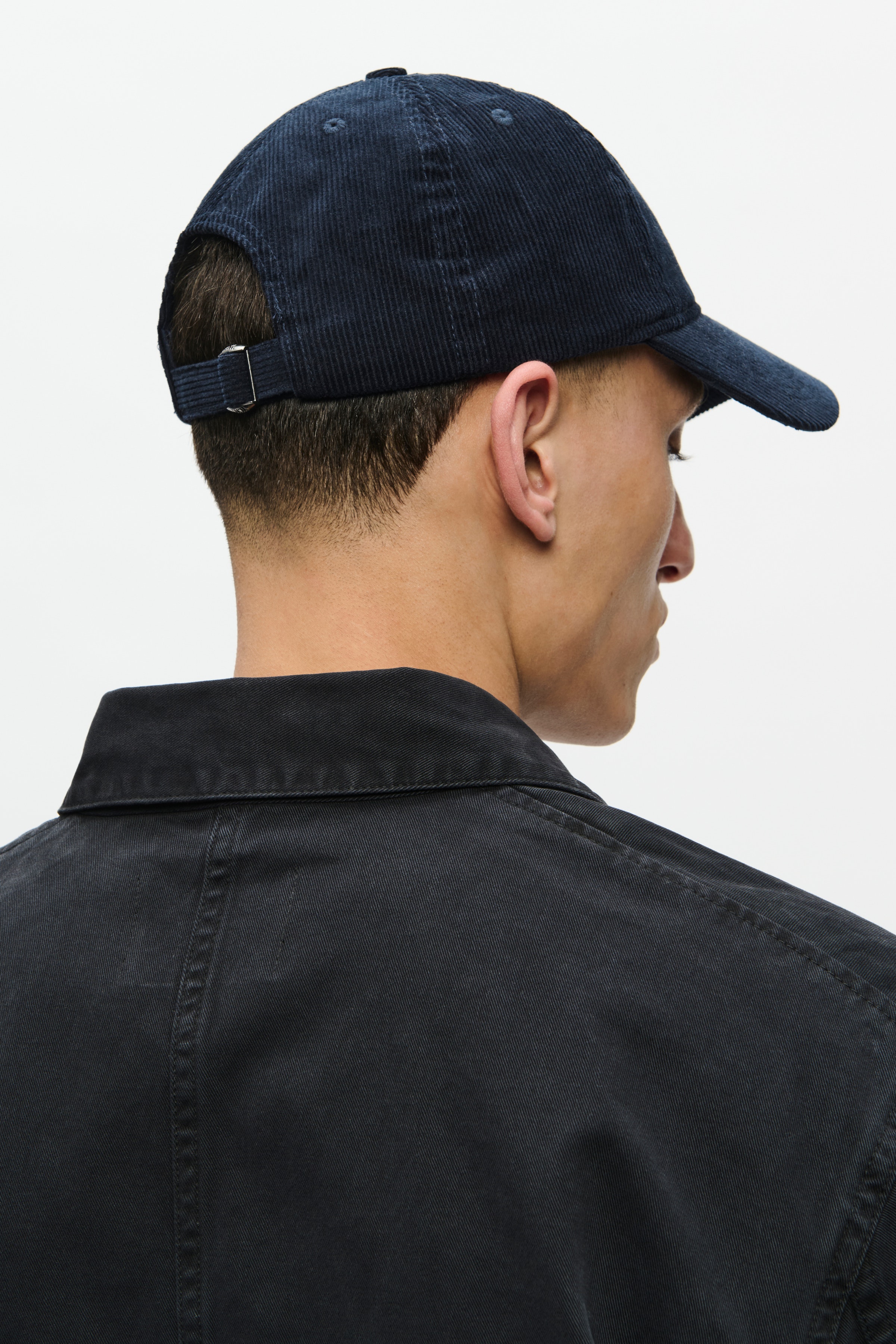WWW.W.cap Cap LOOKBOOK DETAIL 30251596-194011