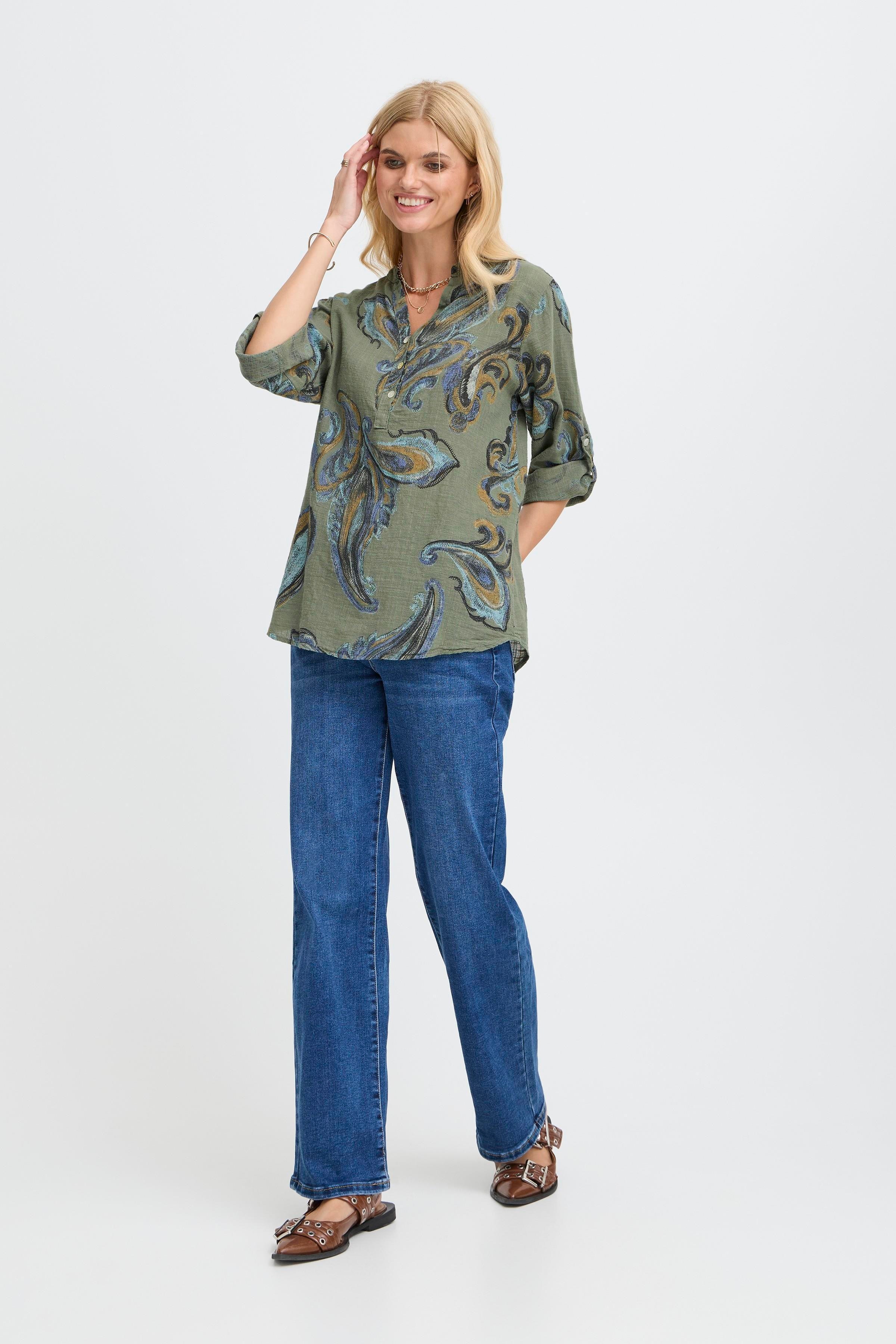 SBALEXIA Blouse LOOKBOOK FRONT 22101052-180515