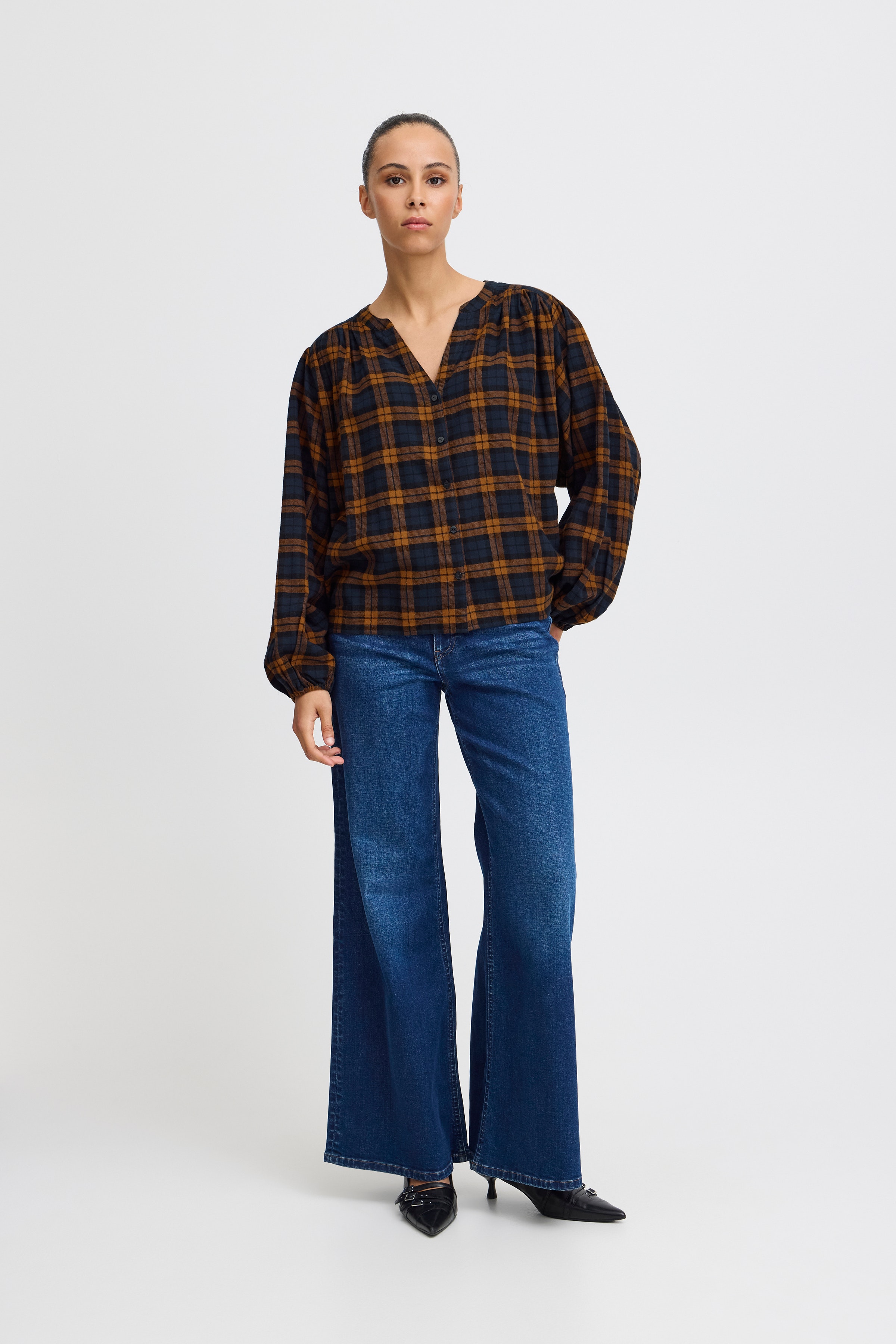 IHTAMANNA Skjorta LOOKBOOK FRONT 20122013-181048