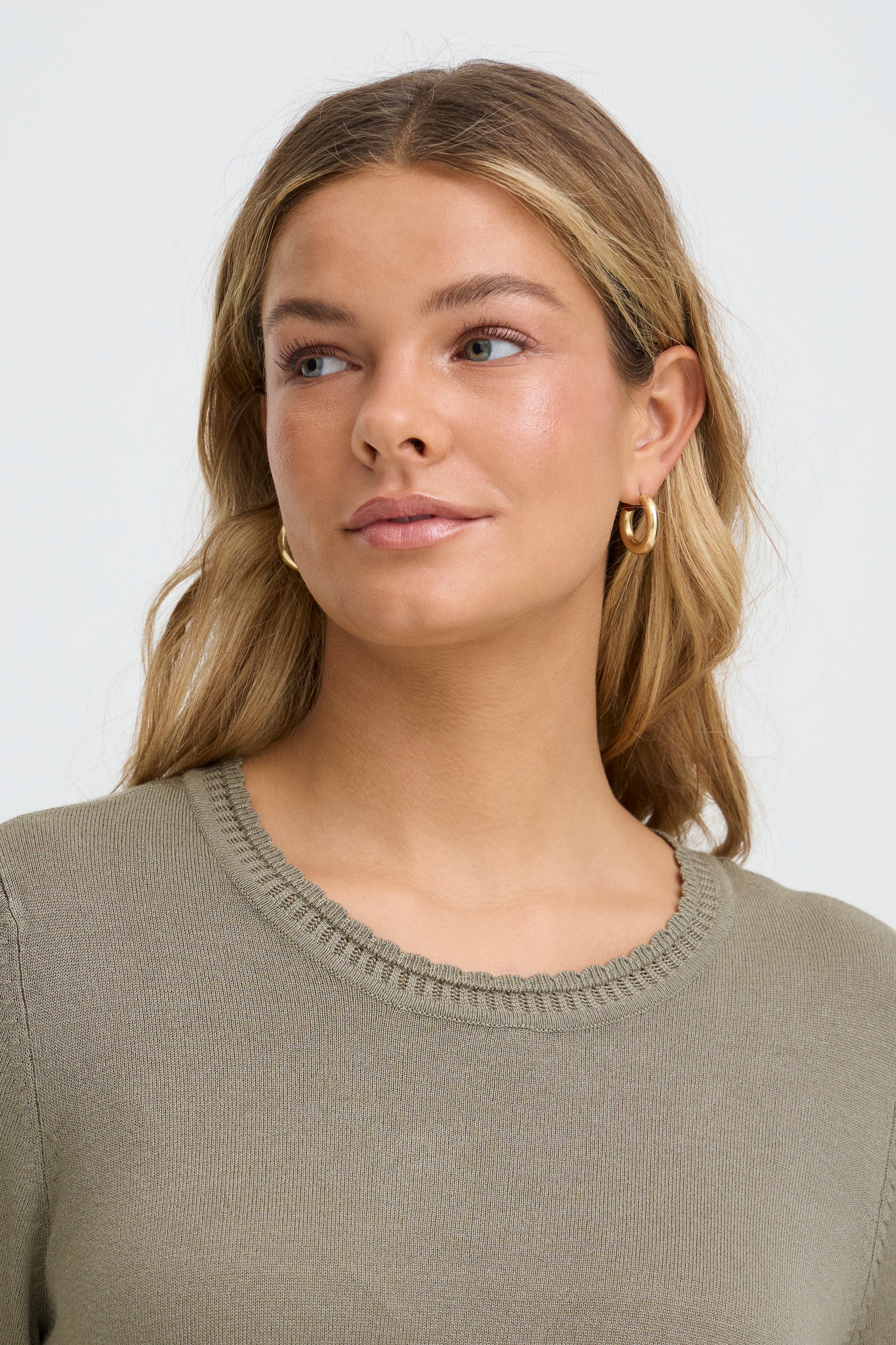 FRCLIA Pullover LOOKBOOK DETAIL 20617455-180516