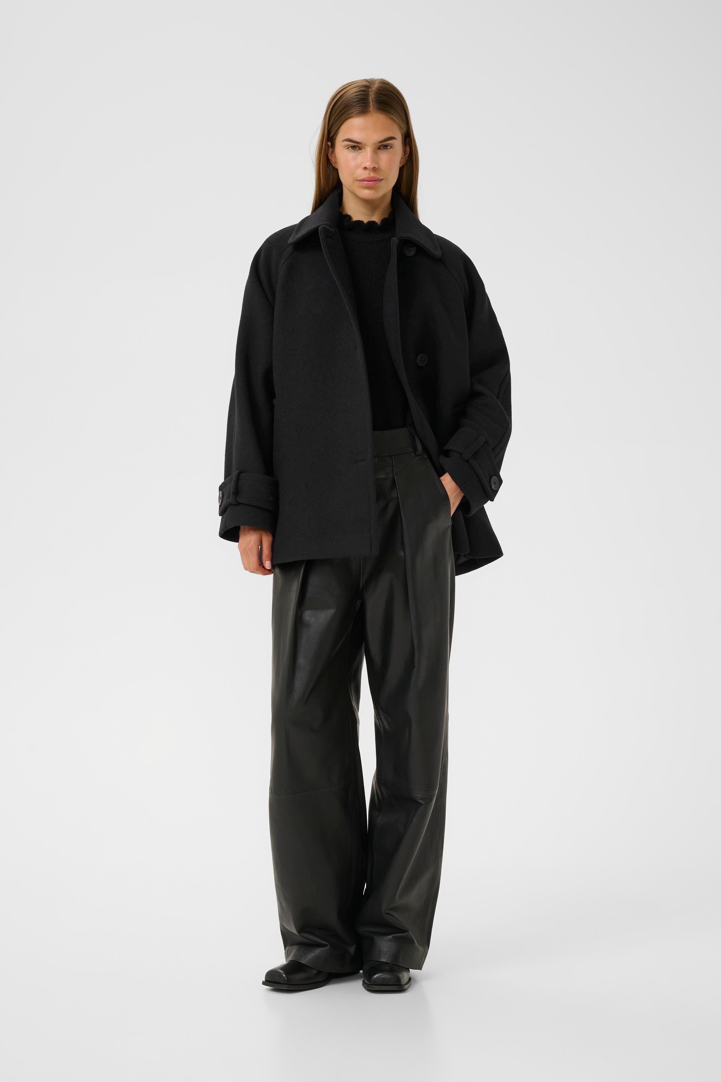 Thora Ytterplagg LOOKBOOK FRONT 30111082-194008