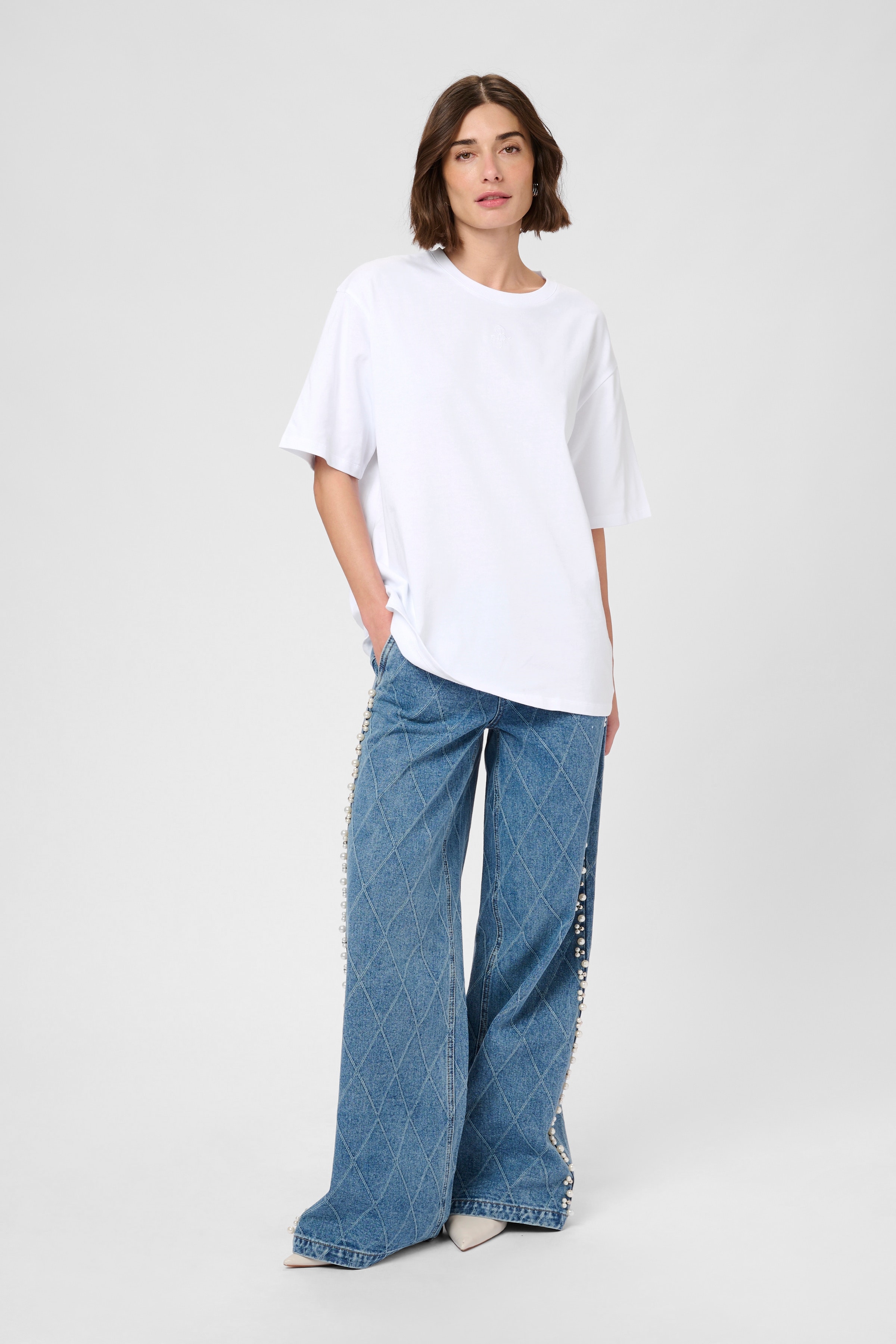 CUdavina T-shirt LOOKBOOK FRONT 50112304-500069