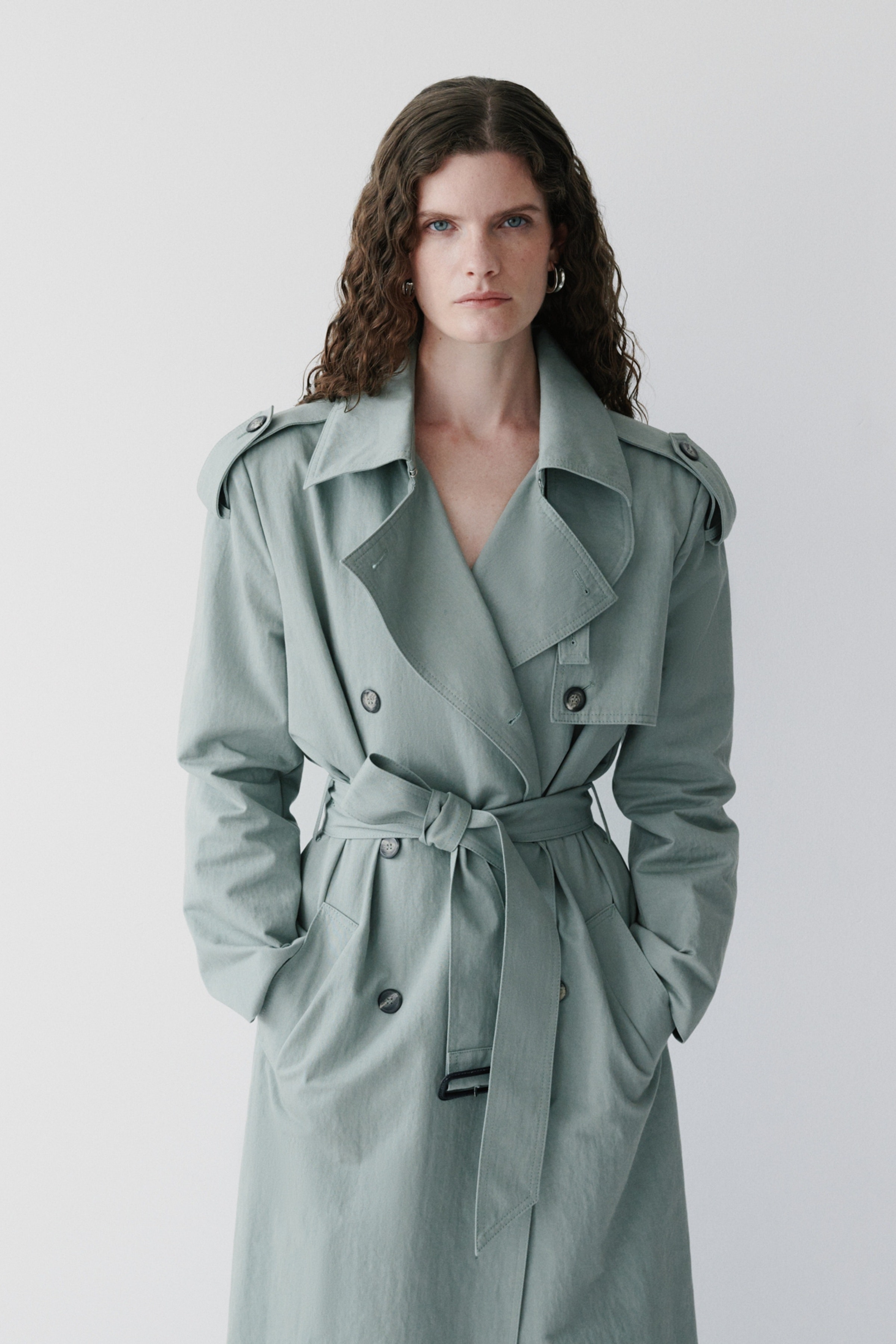 CODIE Kåpe LOOKBOOK FRONT 30600572-GR557