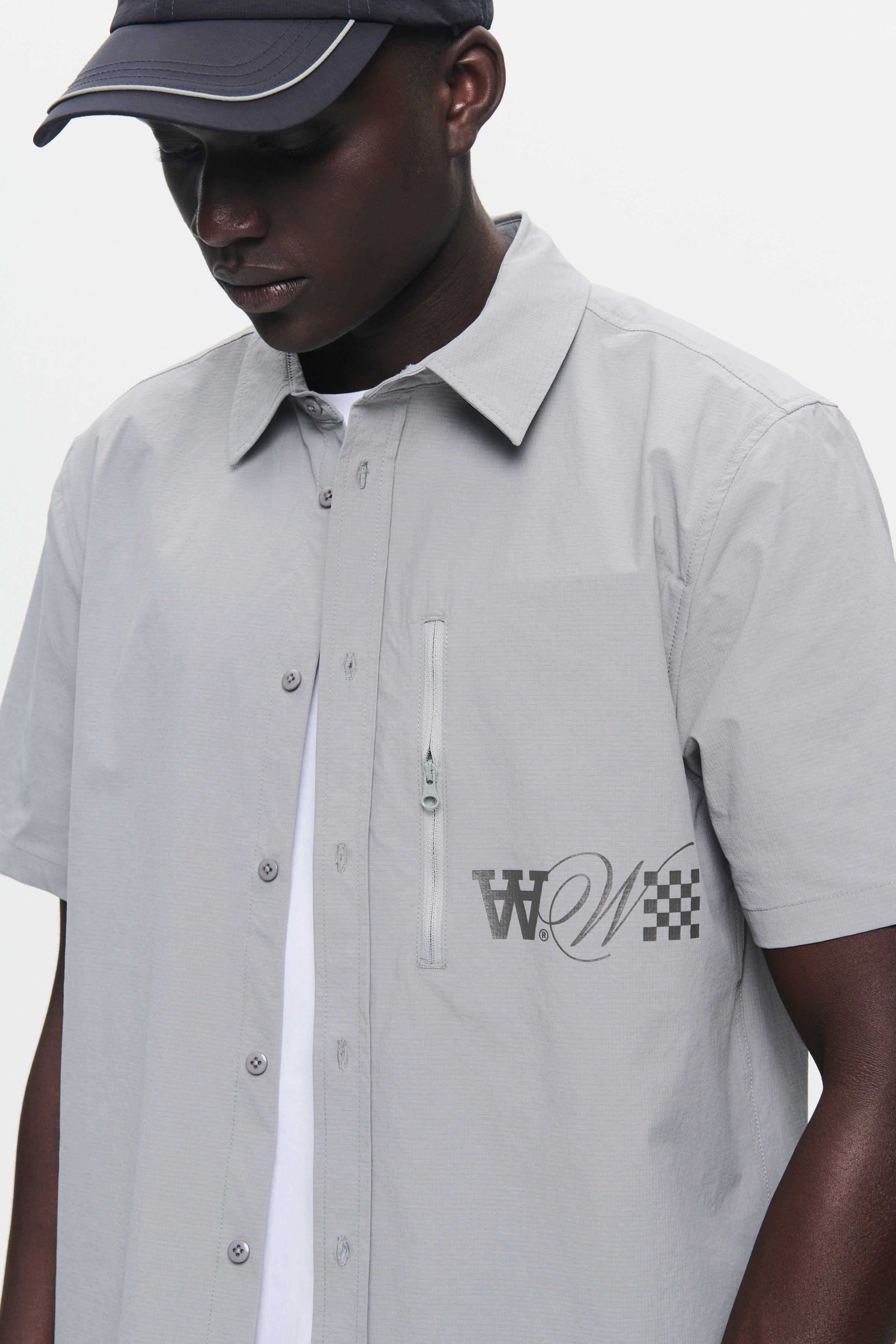 WWEra Tech Shirt LOOKBOOK DETAIL 30250061-174016