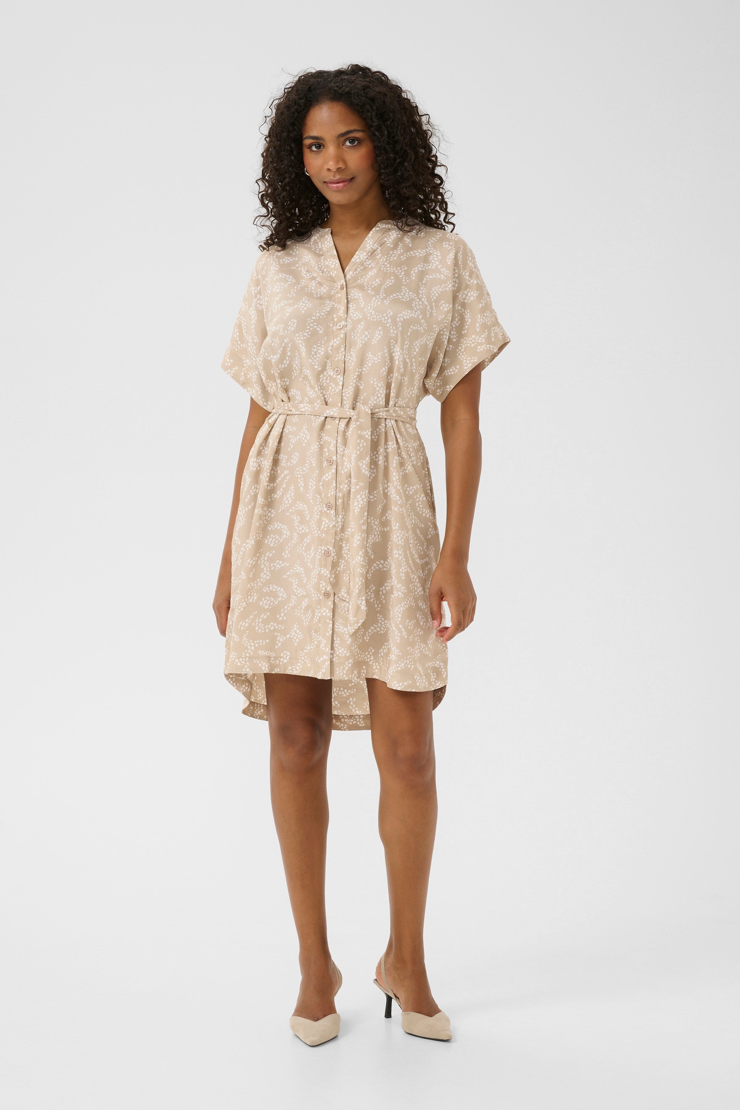 KAbaton Kleid LOOKBOOK FRONT 10509919-108281