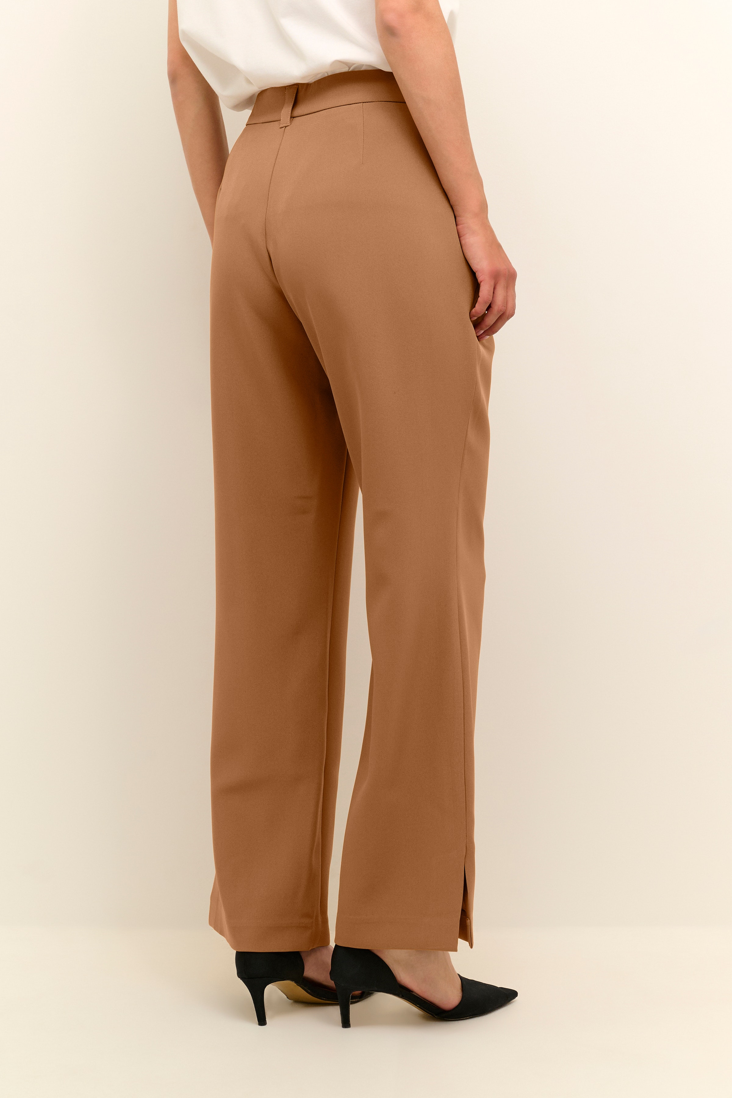 CUcenette Trousers LOOKBOOK BACK 50109330-181030