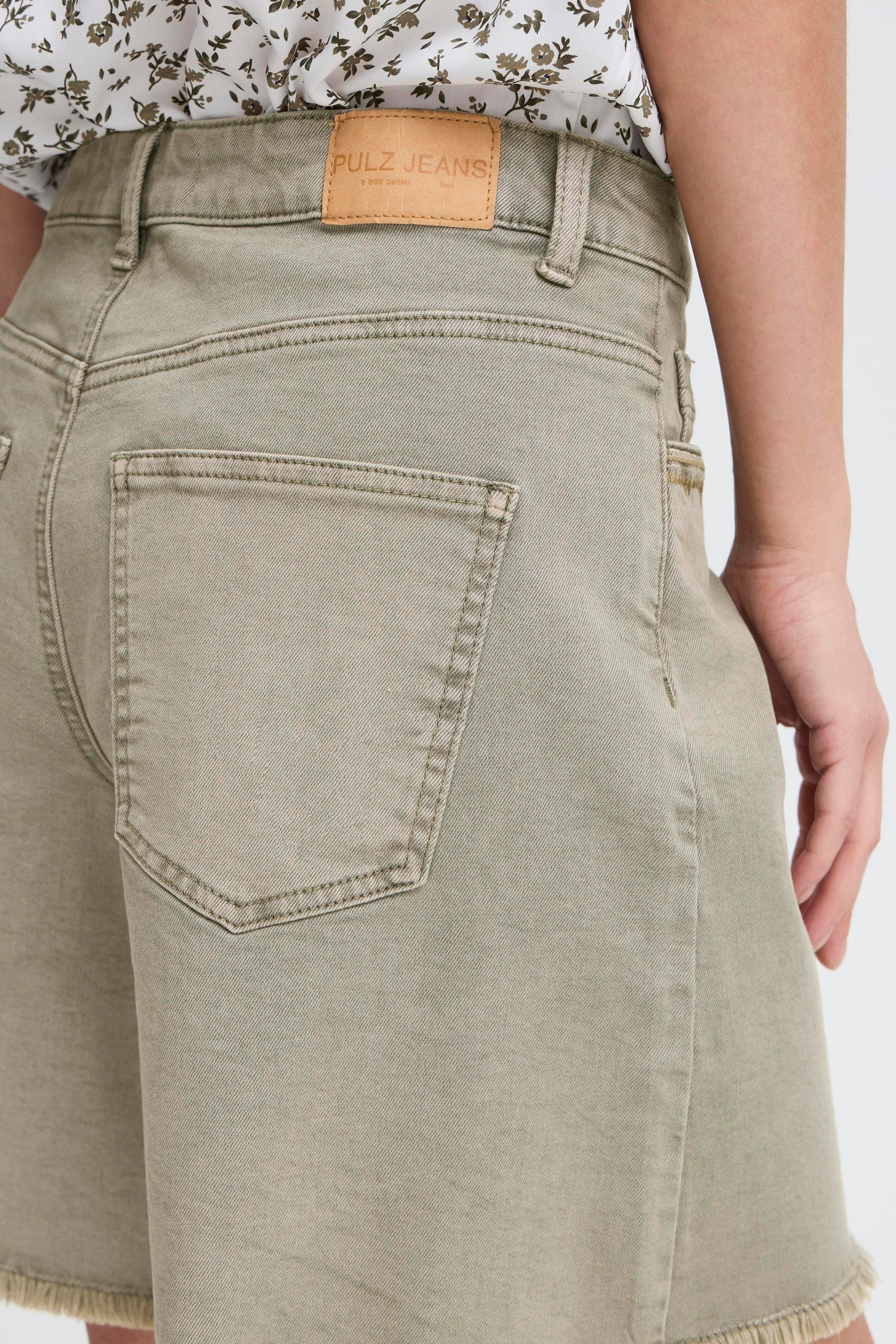 PZANNIE HW Shorts LOOKBOOK DETAIL 50208902-170613