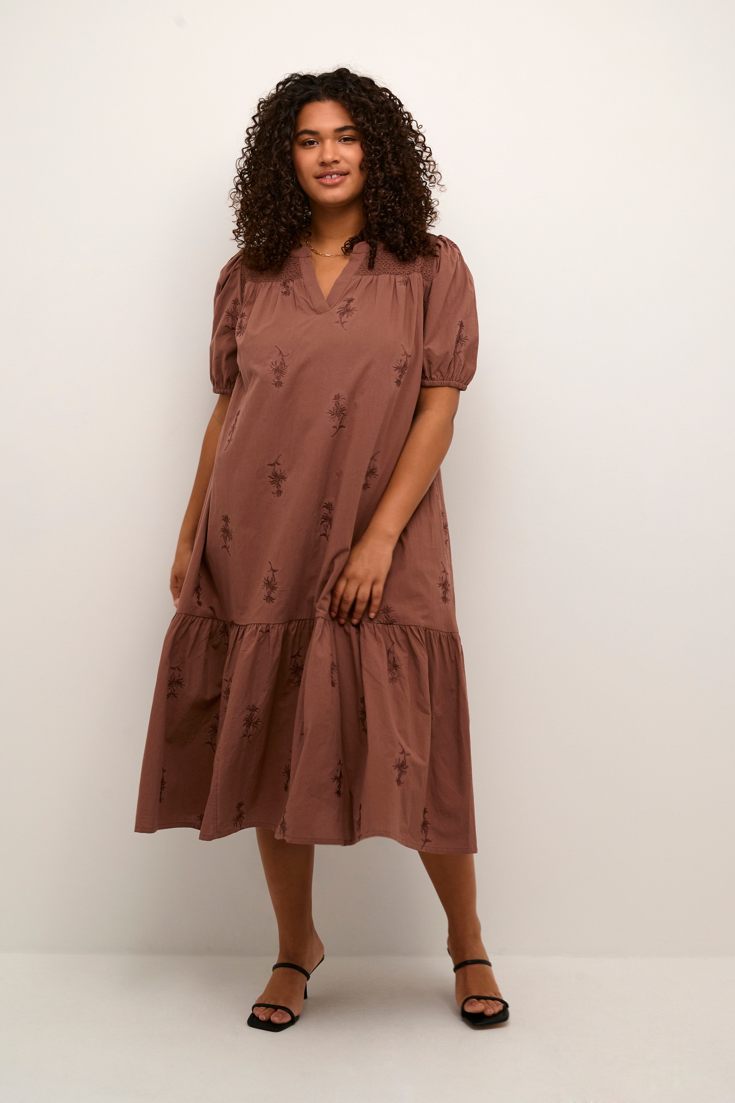 KCtory Jurk LOOKBOOK FRONT 10581626-181232