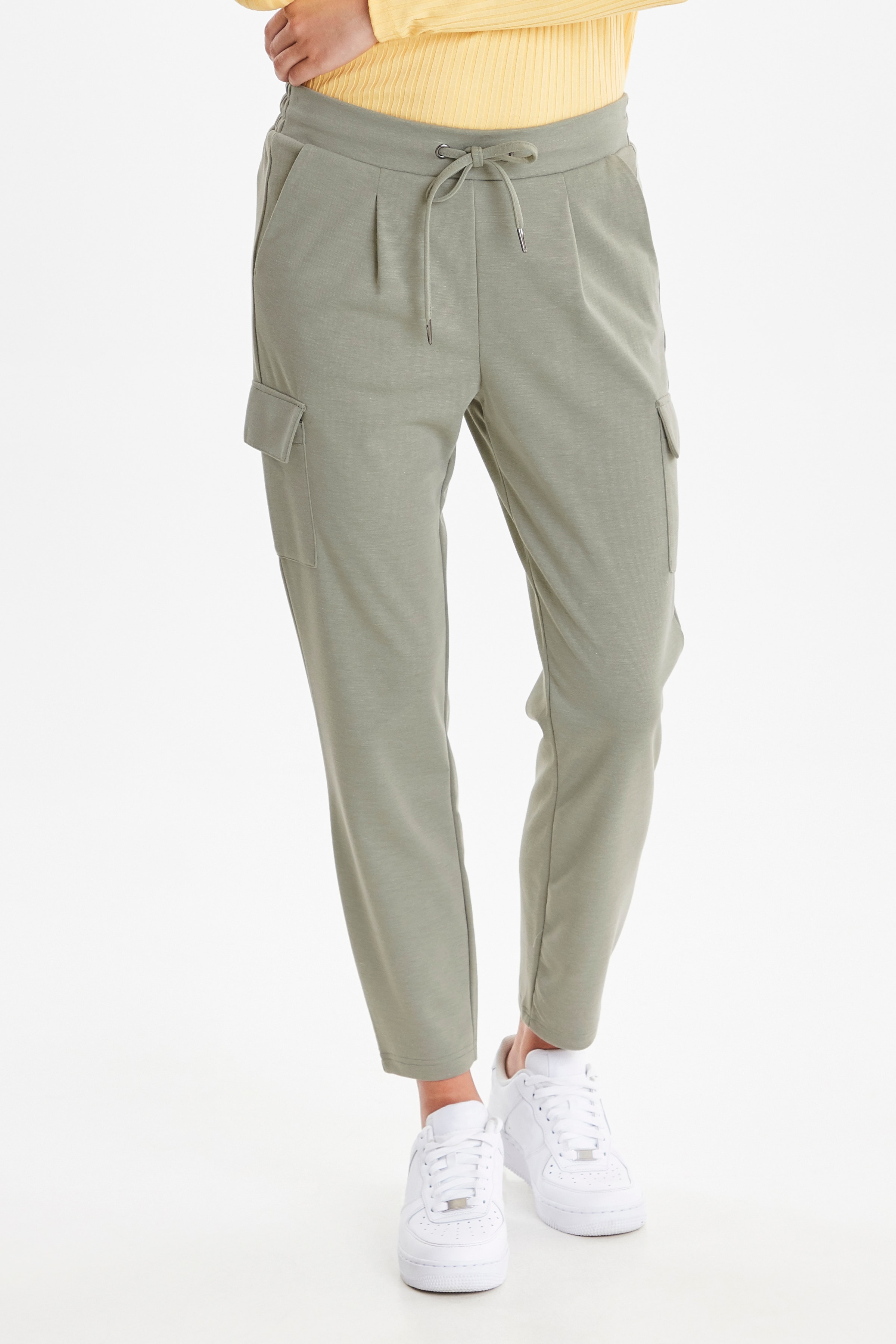 BYRizetta cargo pants LOOKBOOK FRONT 20807589-80353