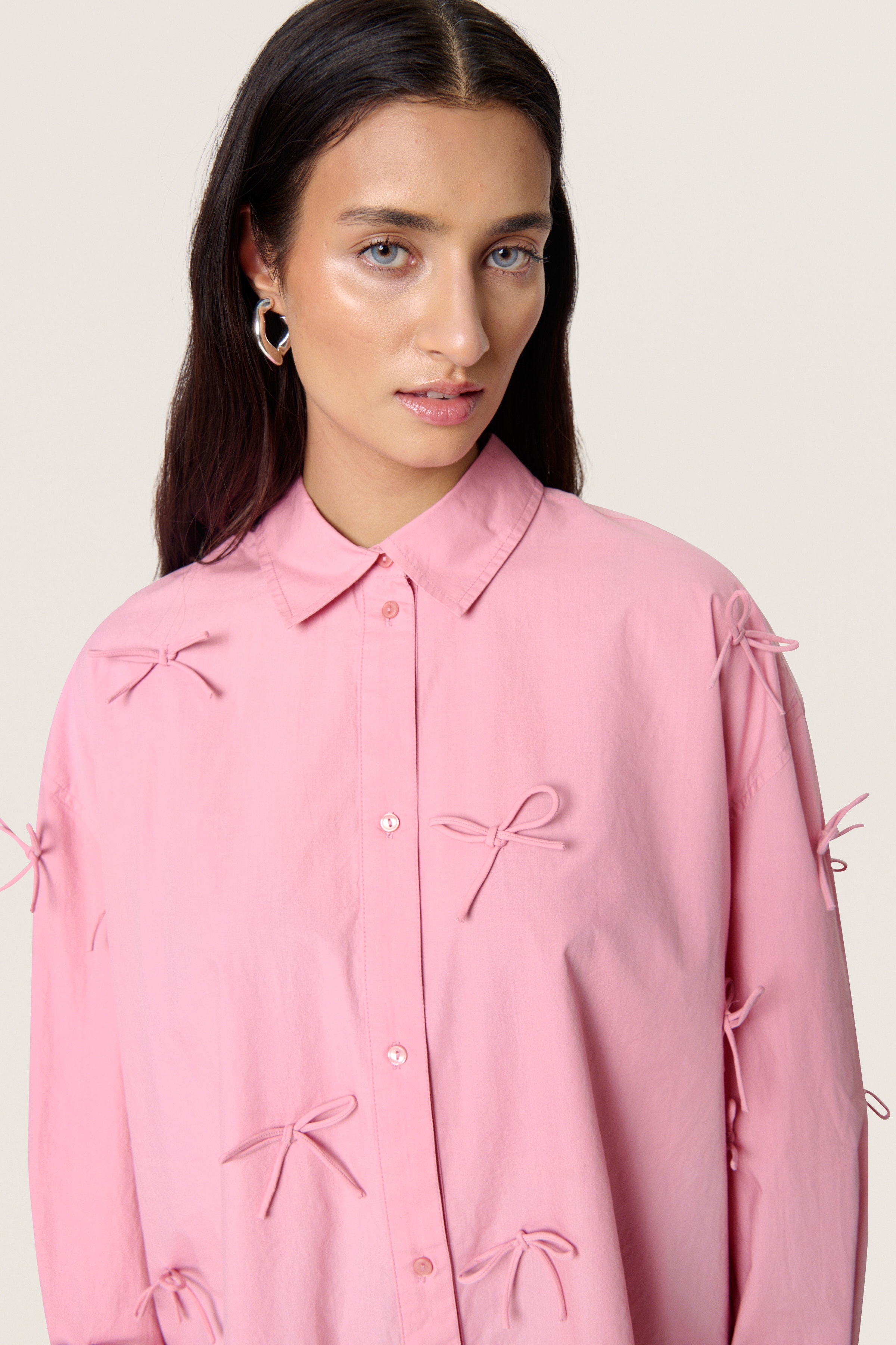 SLJoa Shirt LOOKBOOK DETAIL 30408645-161712