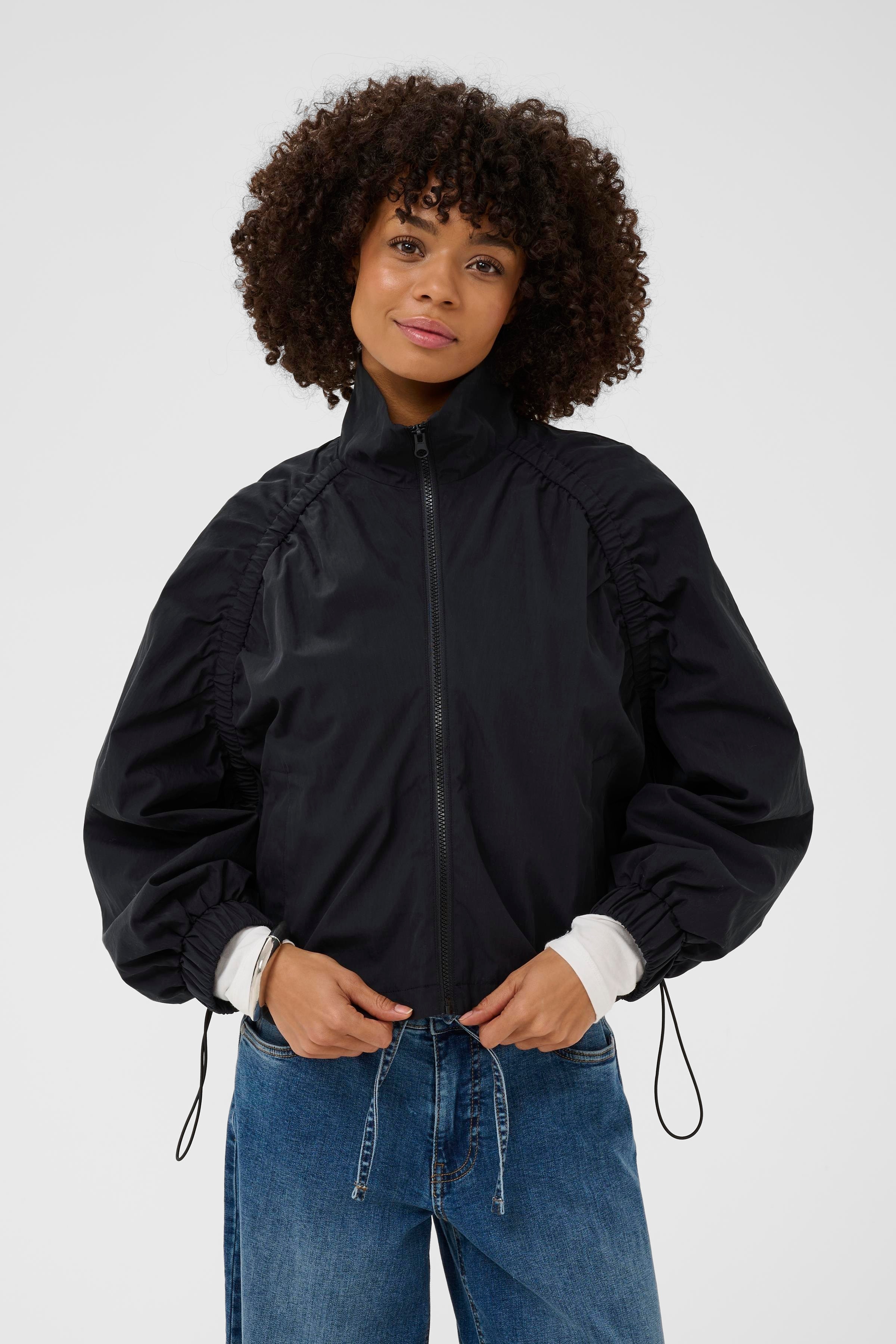 CUcornelie Mantel LOOKBOOK FRONT 50112675-500012