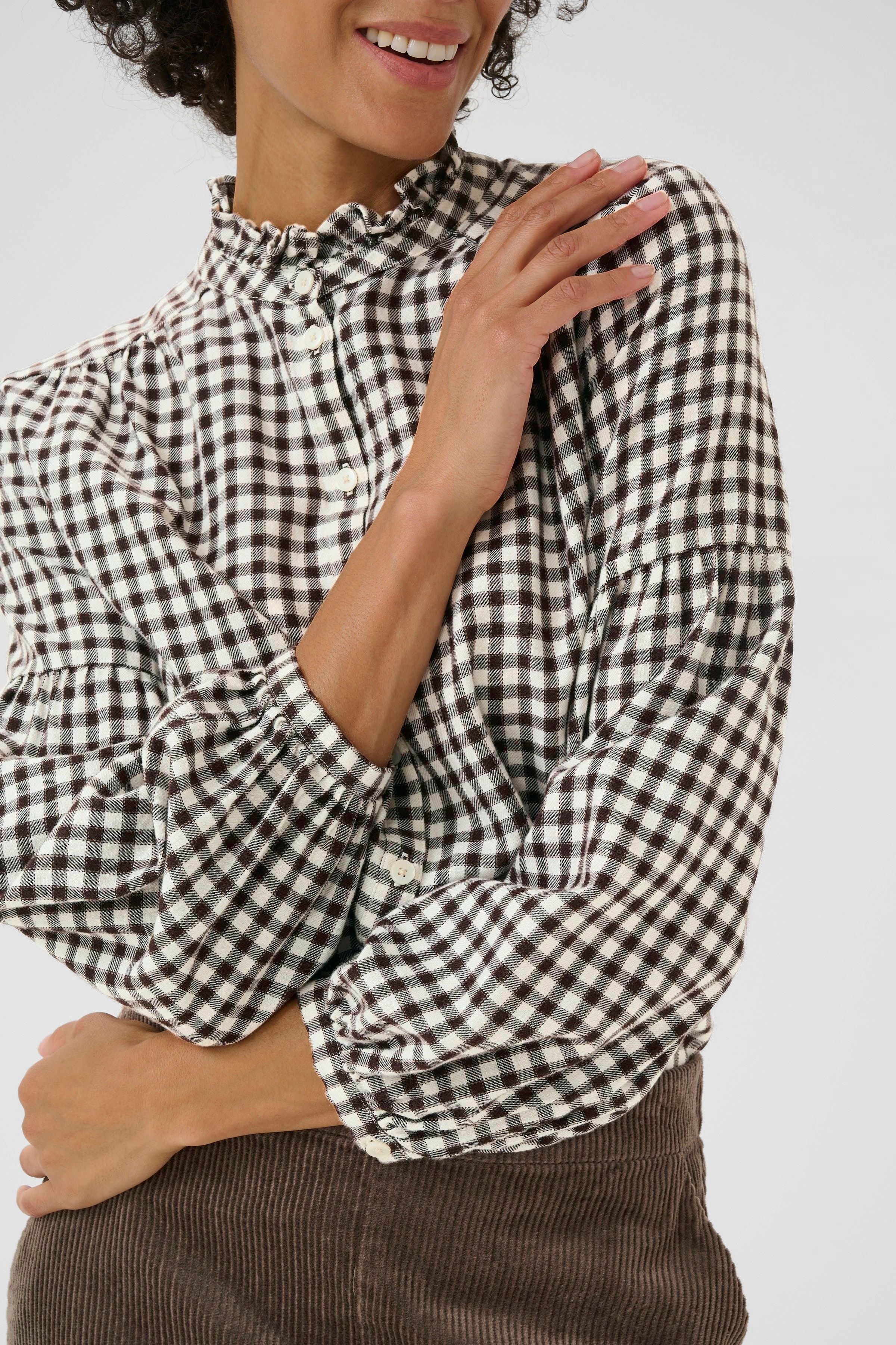 SamillaPW Shirt LOOKBOOK DETAIL 30310087-304279