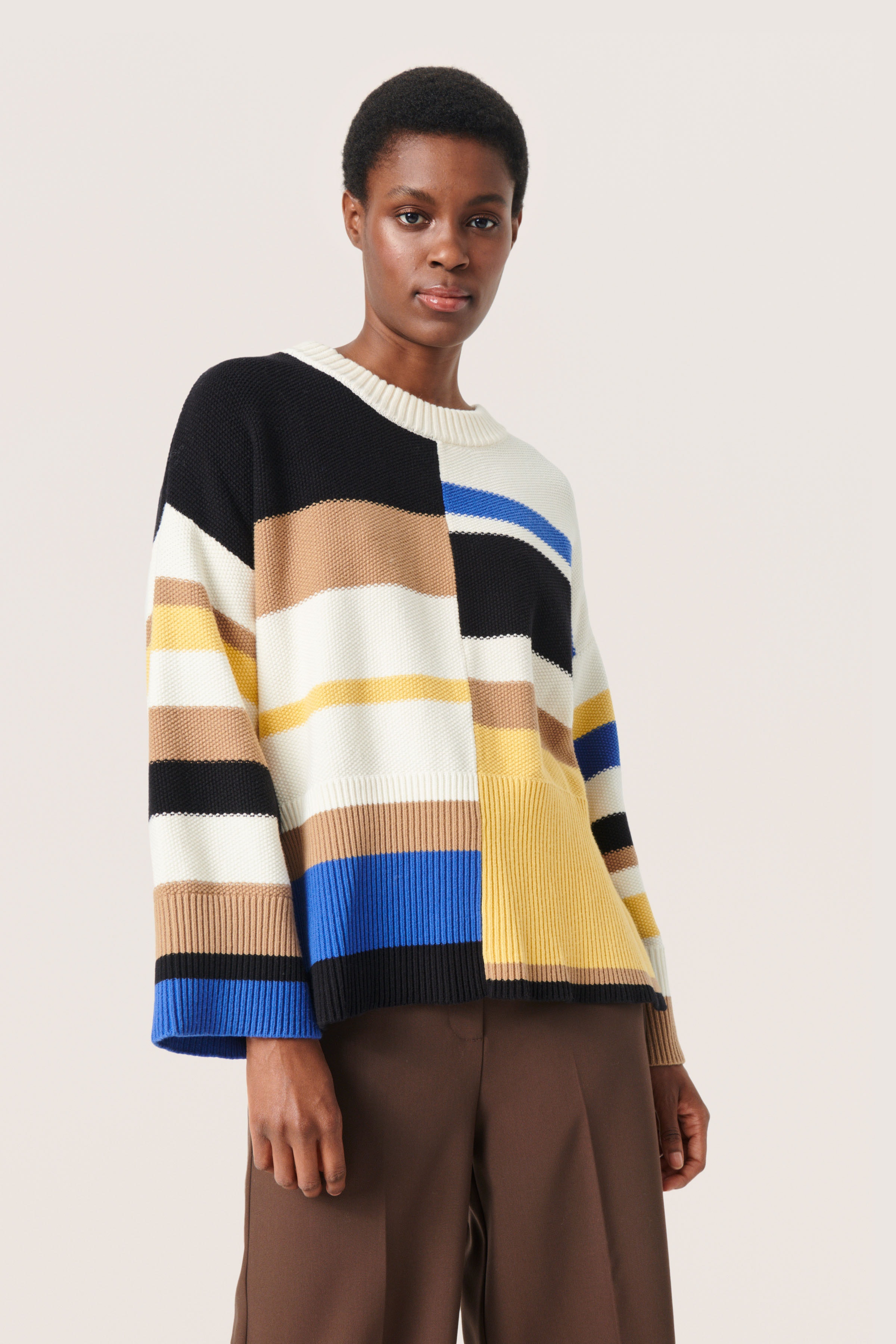 SLMusling Pullover LOOKBOOK FRONT 30407160-302577