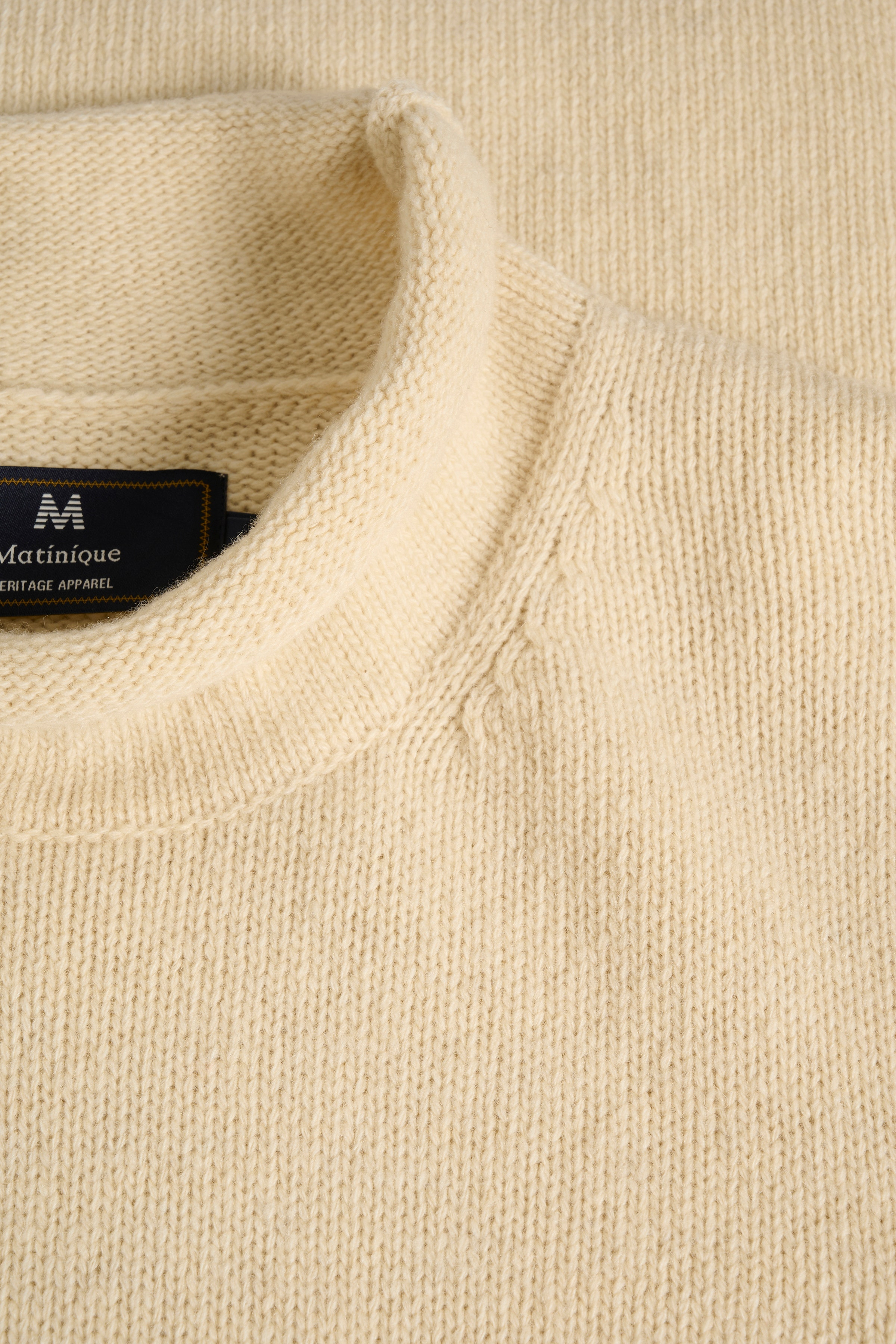 MArelaxroll Heritage Pullover PACK DETAIL 30207495-130607