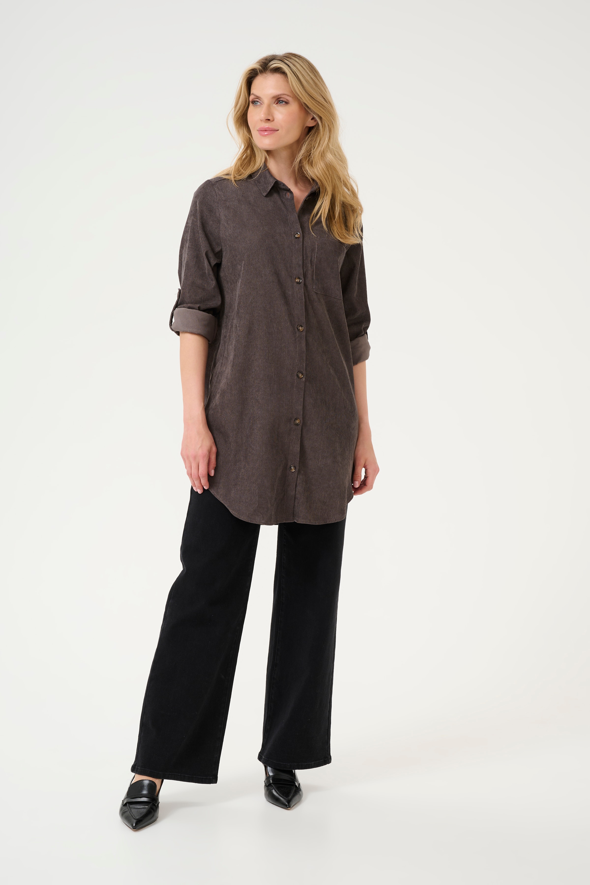 KAvera Shirt LOOKBOOK FRONT 10509601-106615