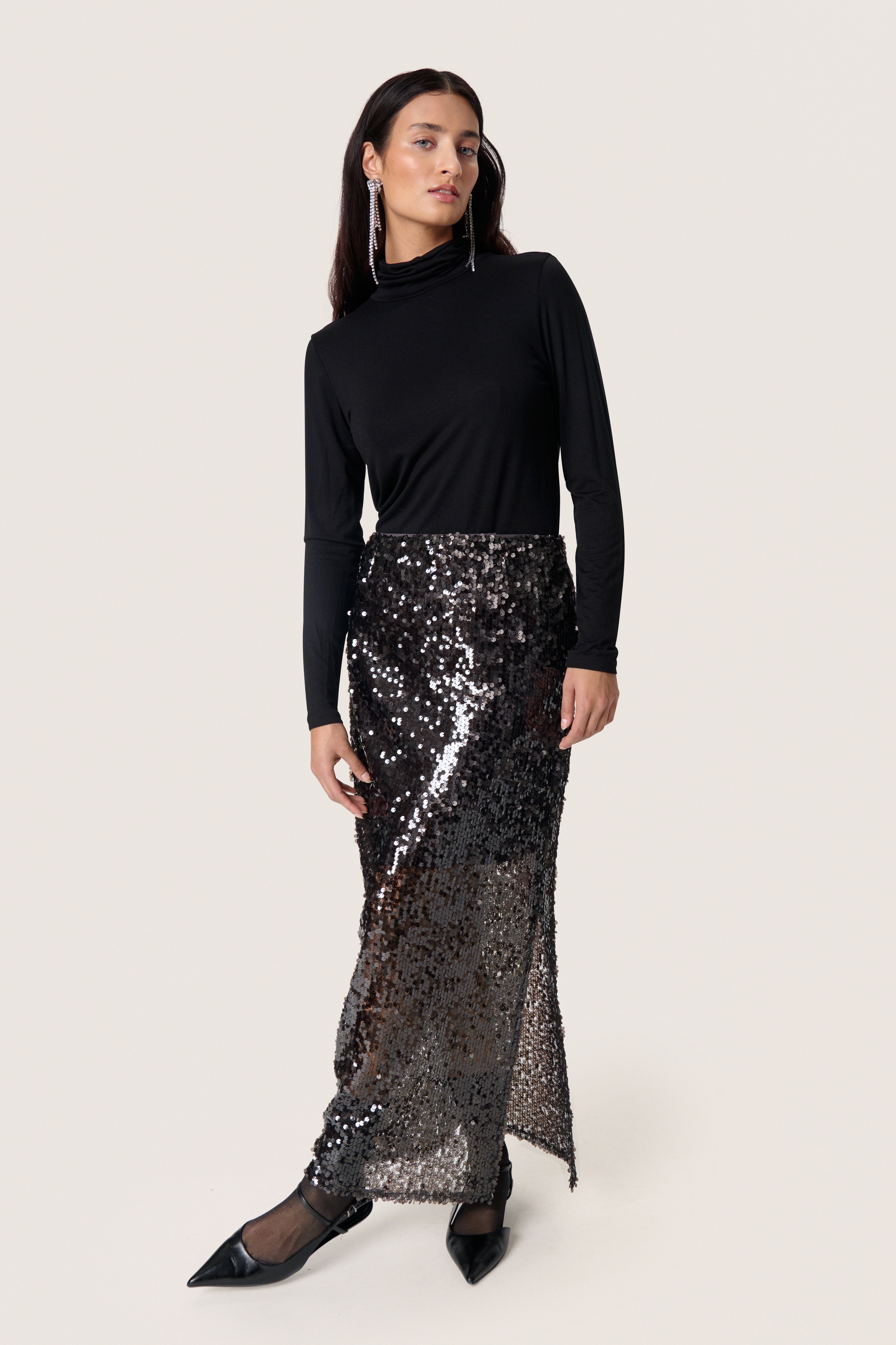 SLCochella Skirt LOOKBOOK FRONT 30408627-191109