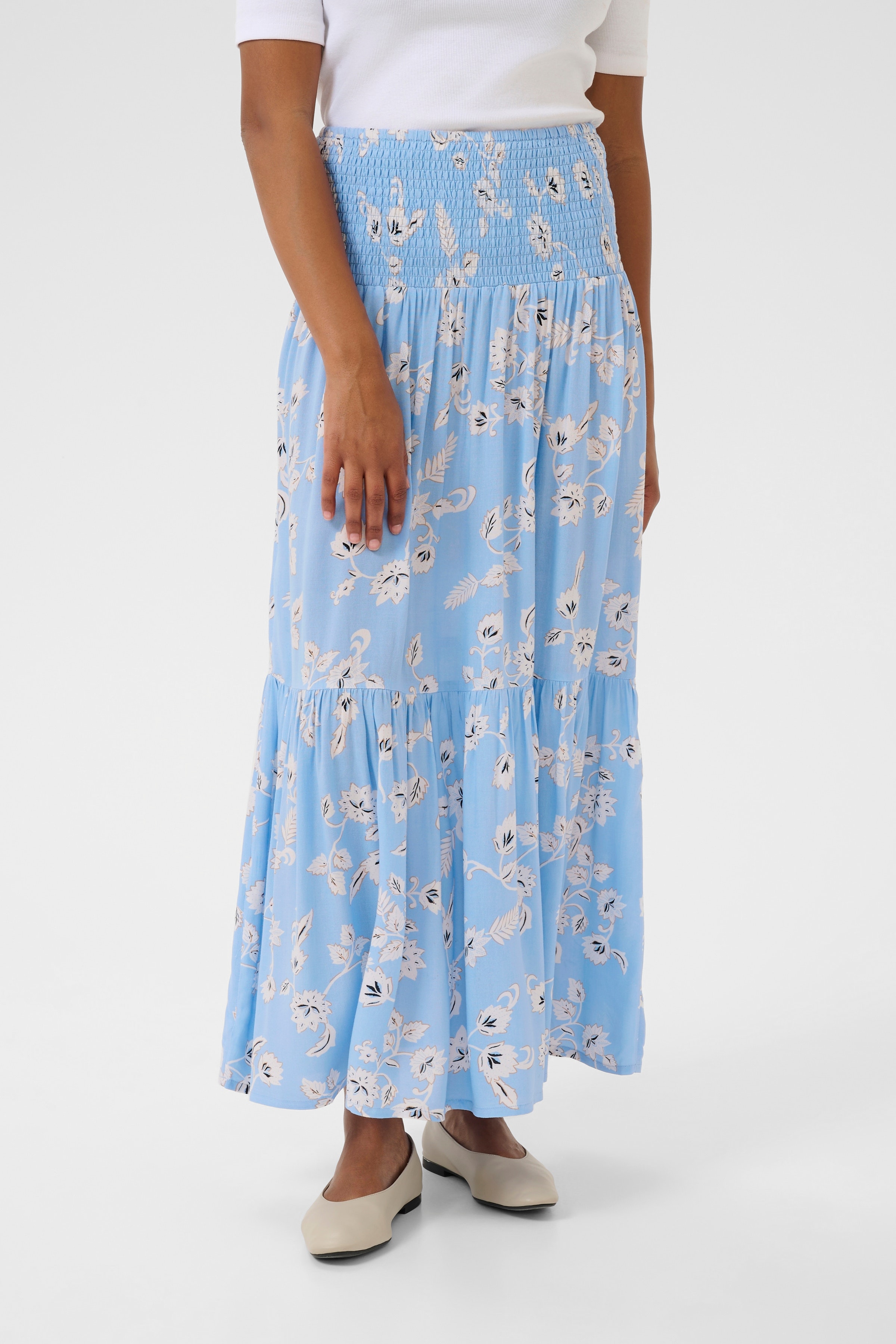 KAmaxi Kjol LOOKBOOK FRONT 10508816-108444