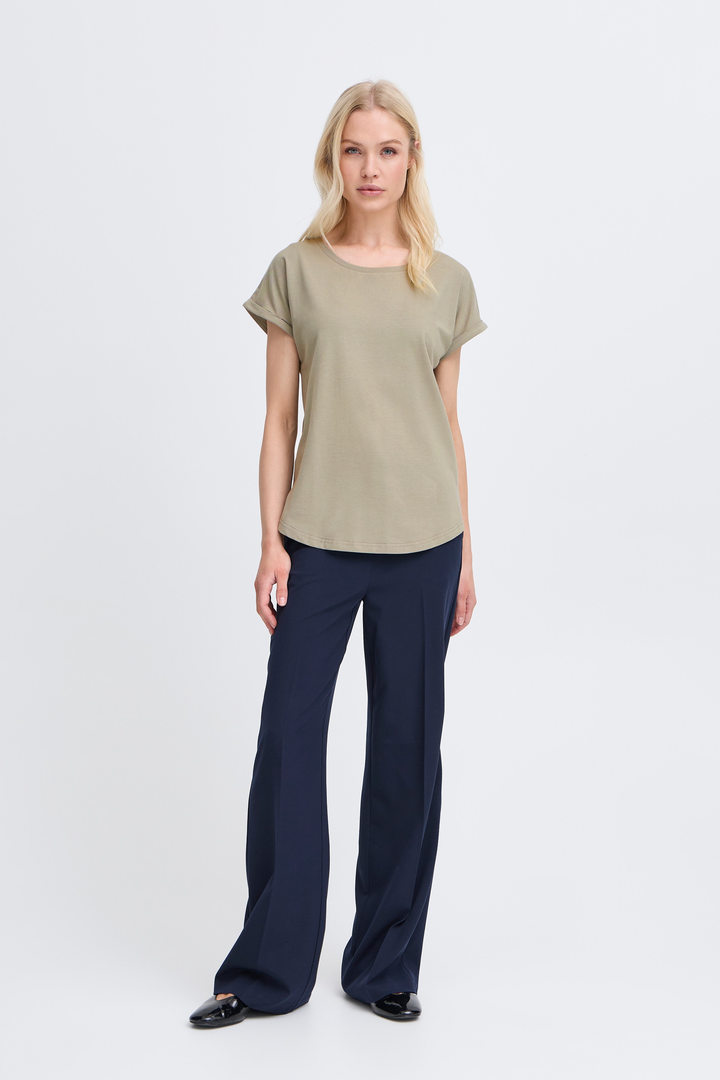 BYPamila T-shirt LOOKBOOK FRONT 20804205-170613