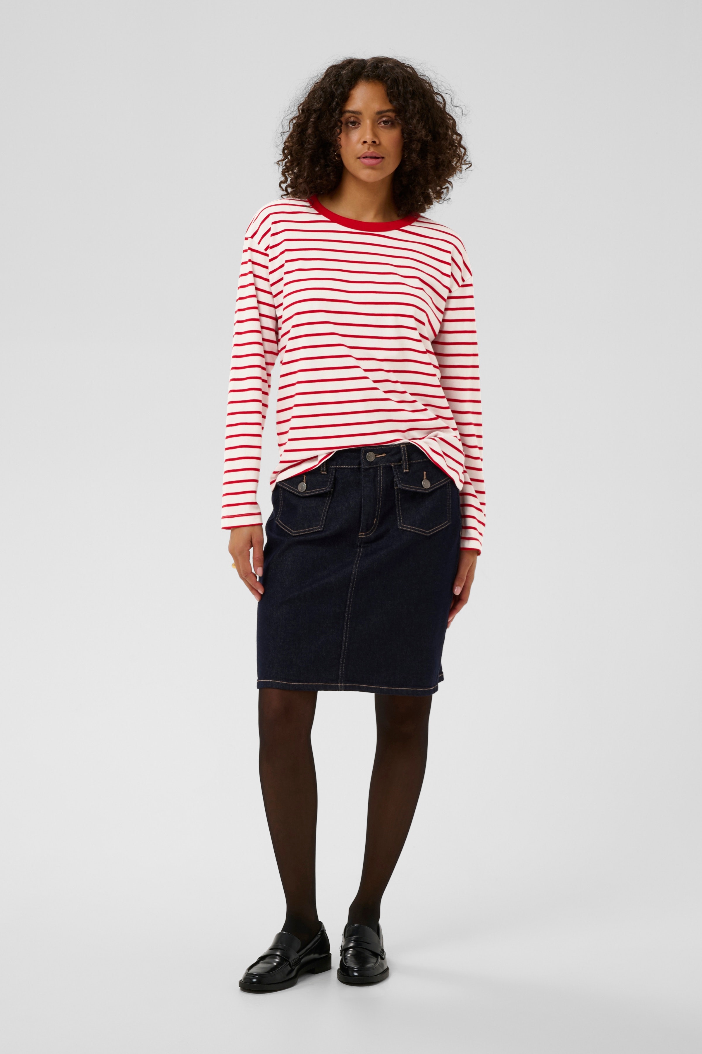 KAcara T-shirt LOOKBOOK FRONT 10511914-109615